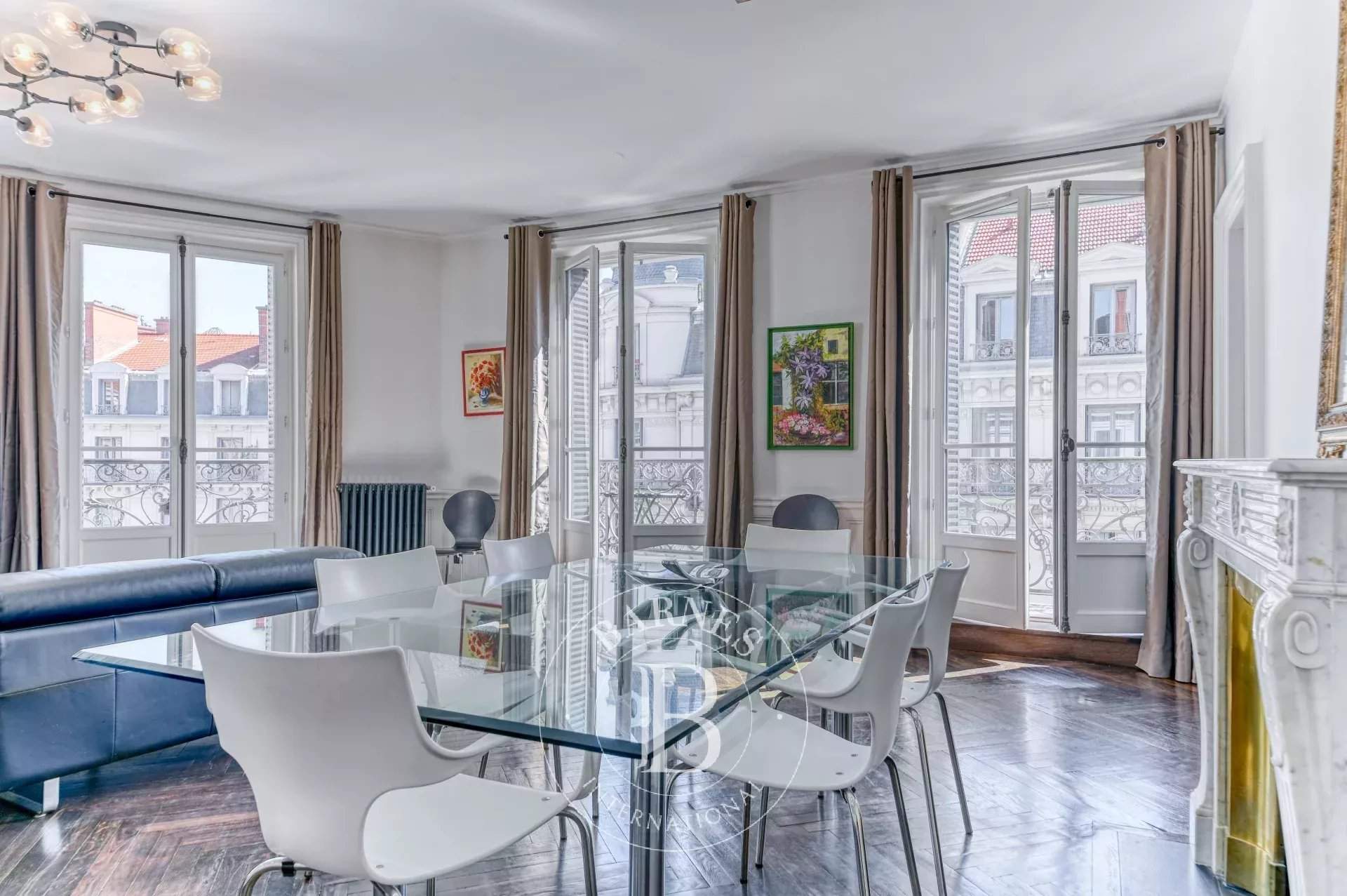 Lyon  - Piso 5 Cuartos 3 Habitaciones - picture 2