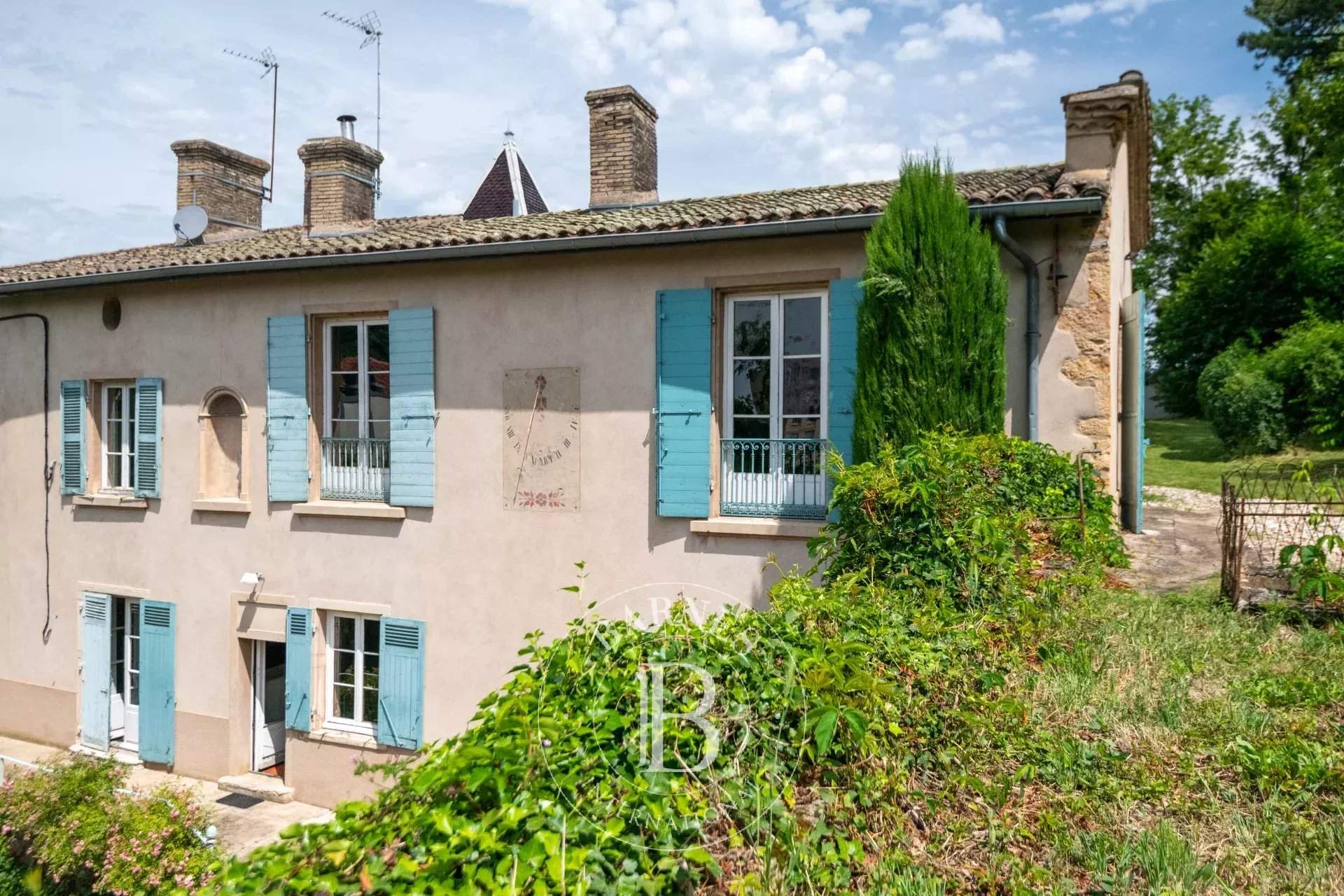 Sainte-Foy-lès-Lyon  - Maison 12 Pièces 8 Chambres - picture 1