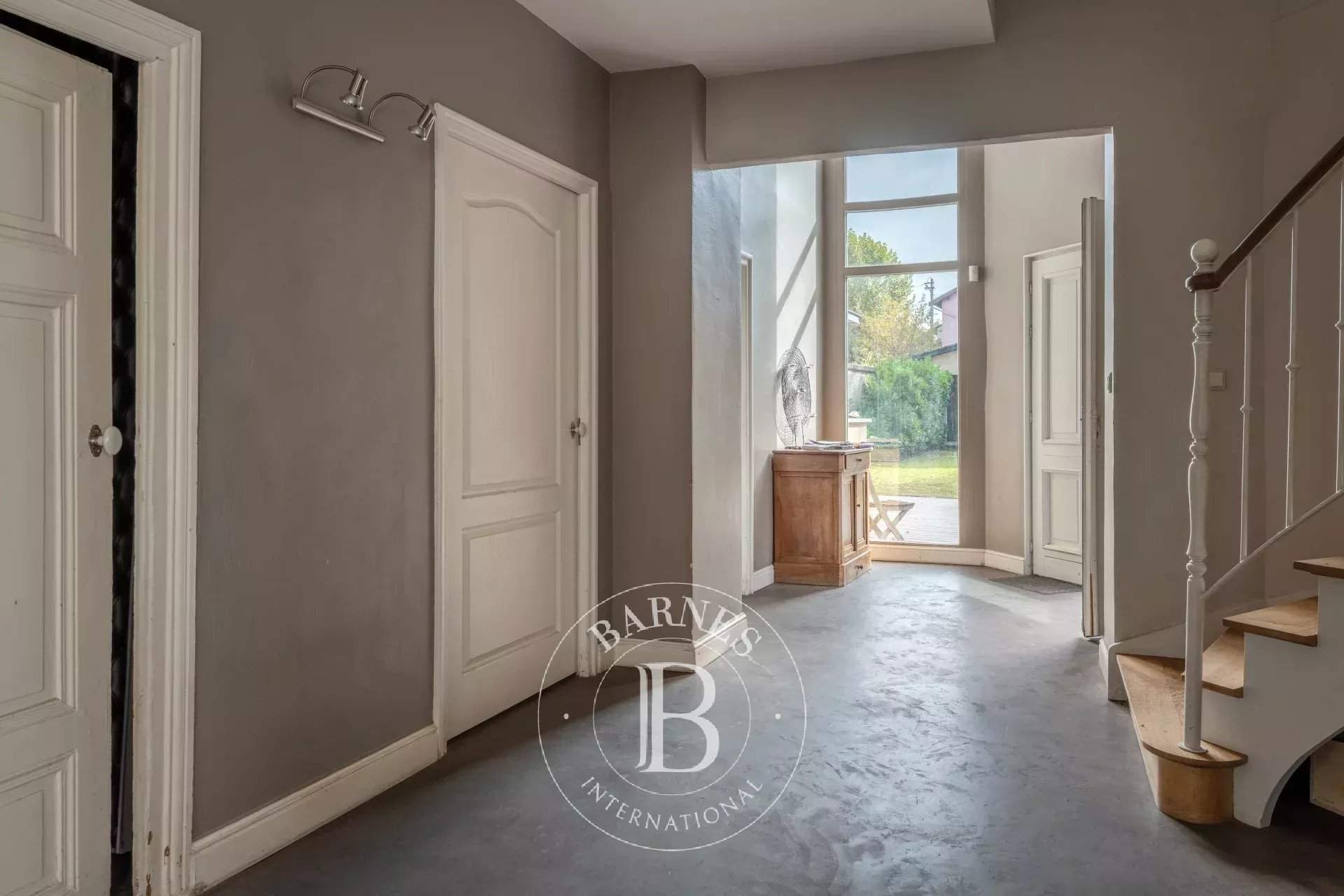 Caluire-et-Cuire  - House 6 Bedrooms - picture 9