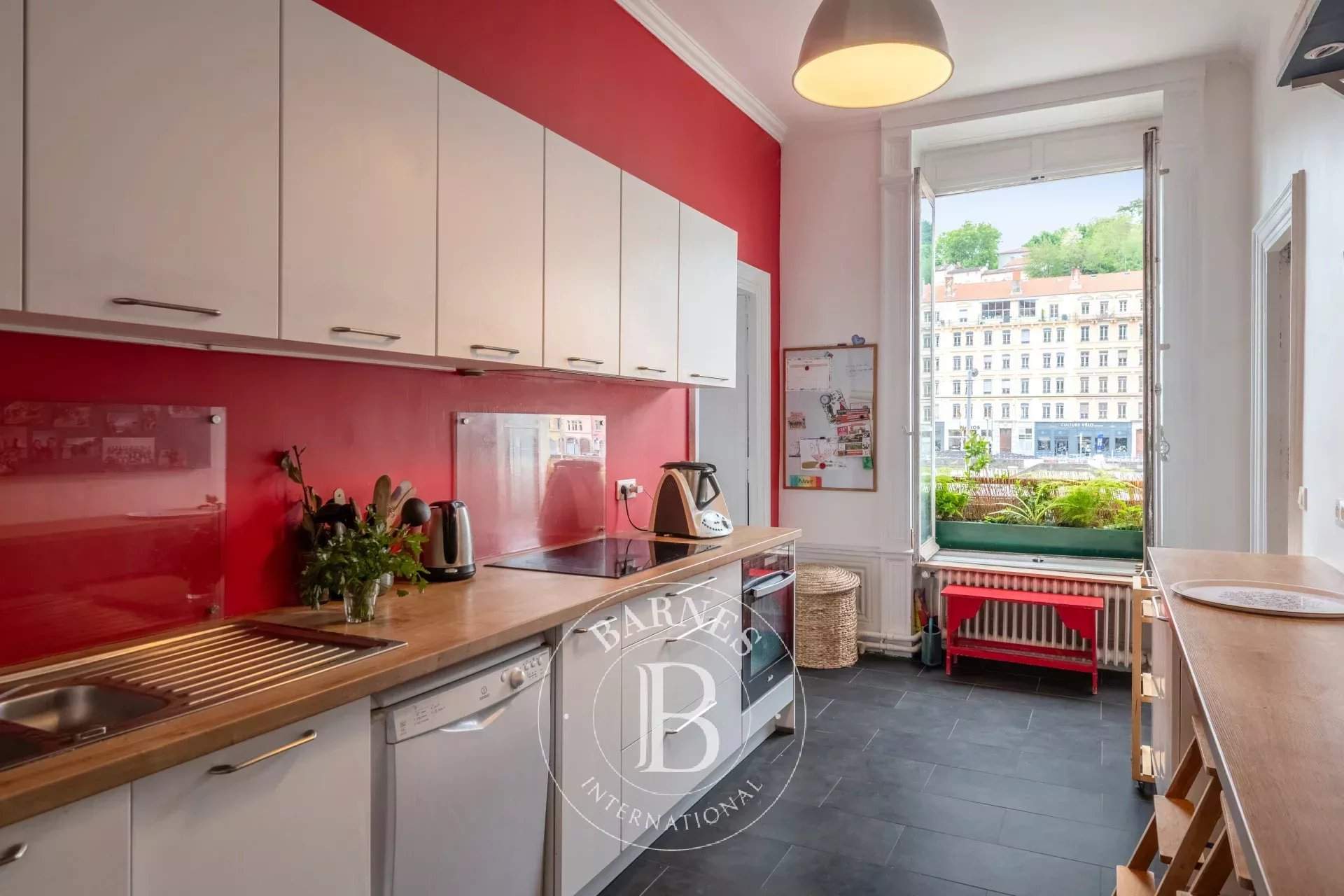 Lyon  - Apartment 6 Bedrooms - picture 7