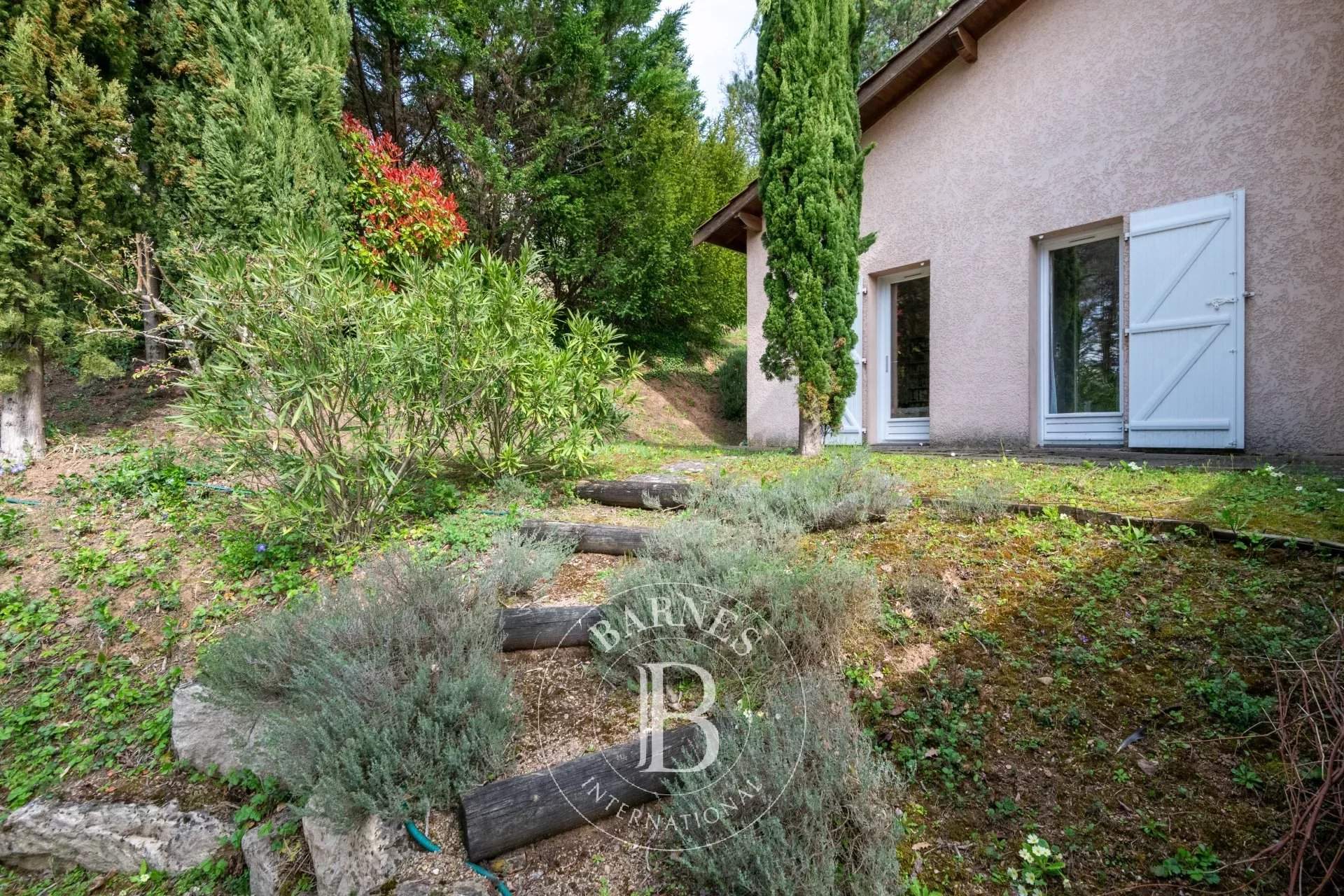 Saint-Cyr-au-Mont-d'Or  - Maison  - picture 6