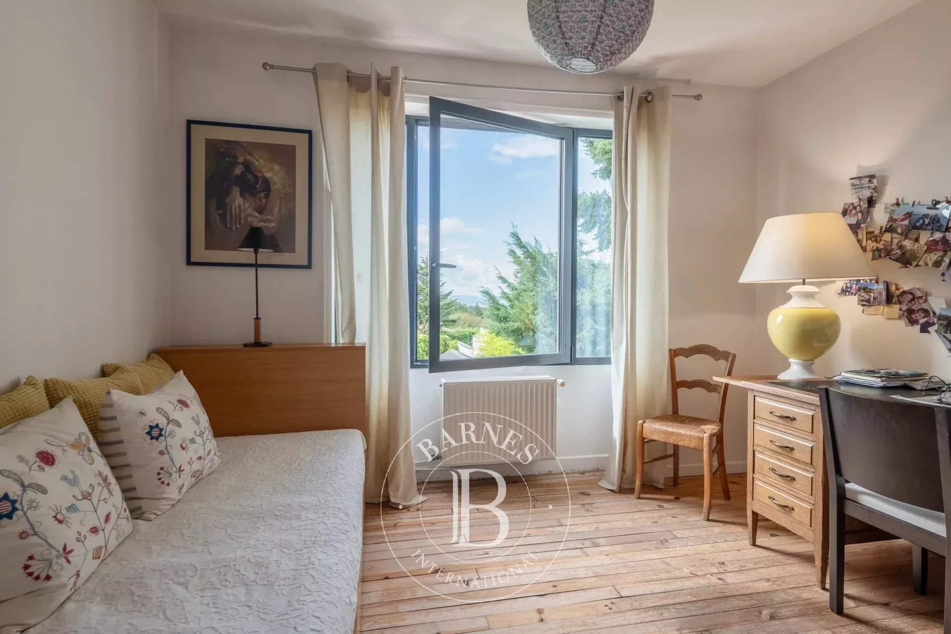 Limonest  - Maison 8 Pi&egrave;ces 6 Chambres - picture 10