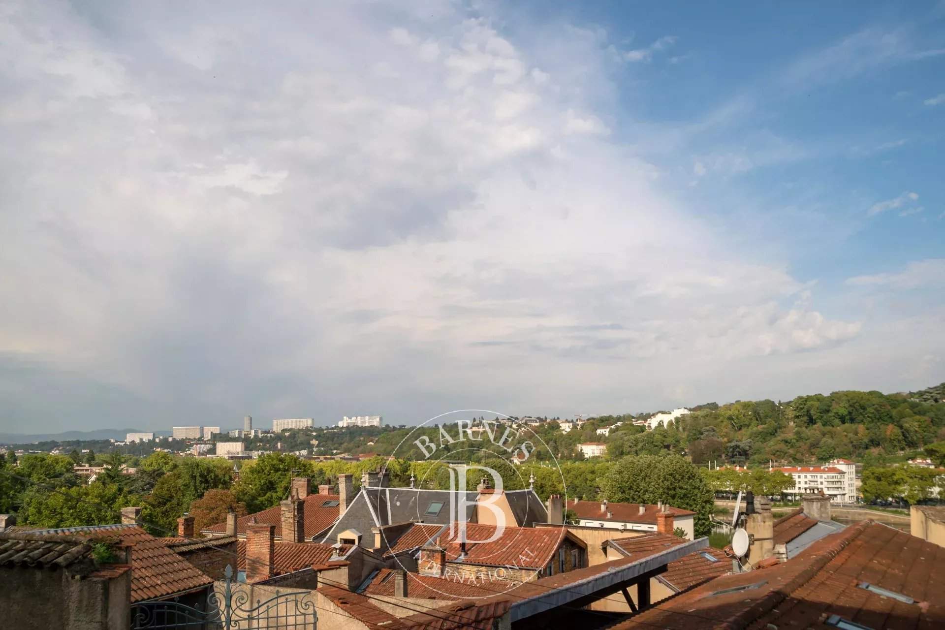 Caluire-et-Cuire  - Casa adosada 2 Cuartos, 1 Habitacion - picture 2