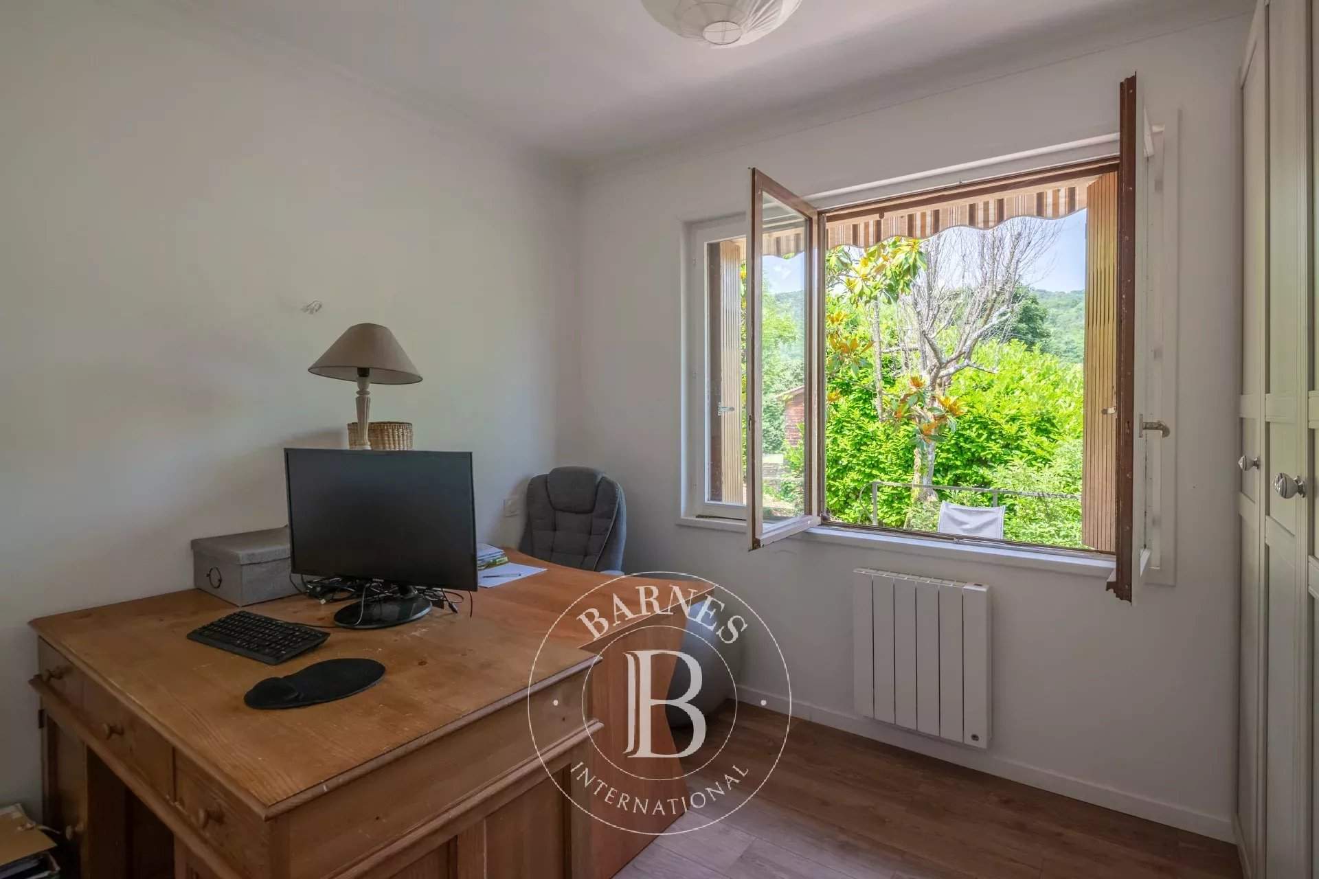 Saint-Romain-au-Mont-d'Or  - Maison 10 Pi&egrave;ces 4 Chambres - picture 11