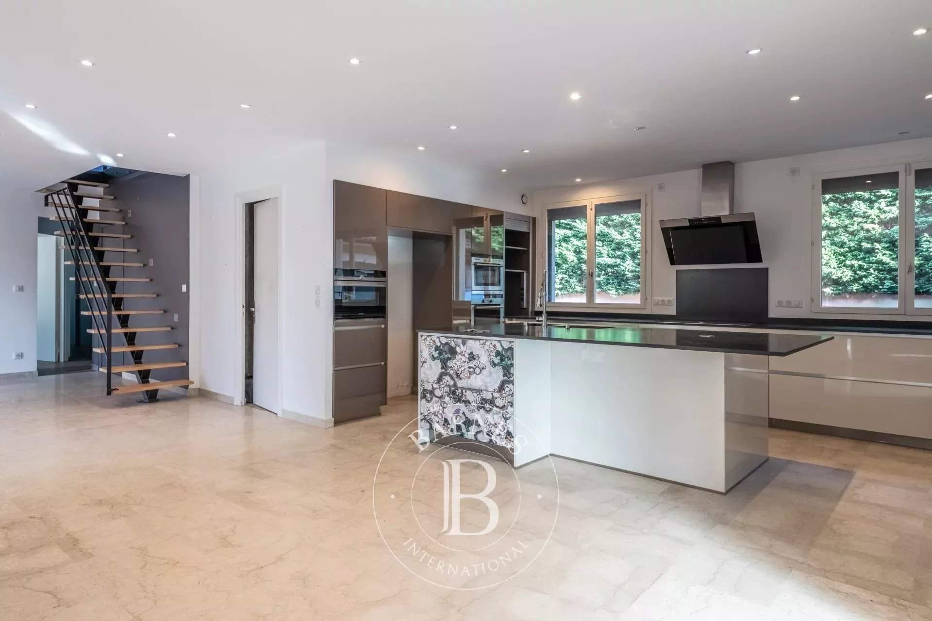 Écully  - House 4 Bedrooms - picture 7