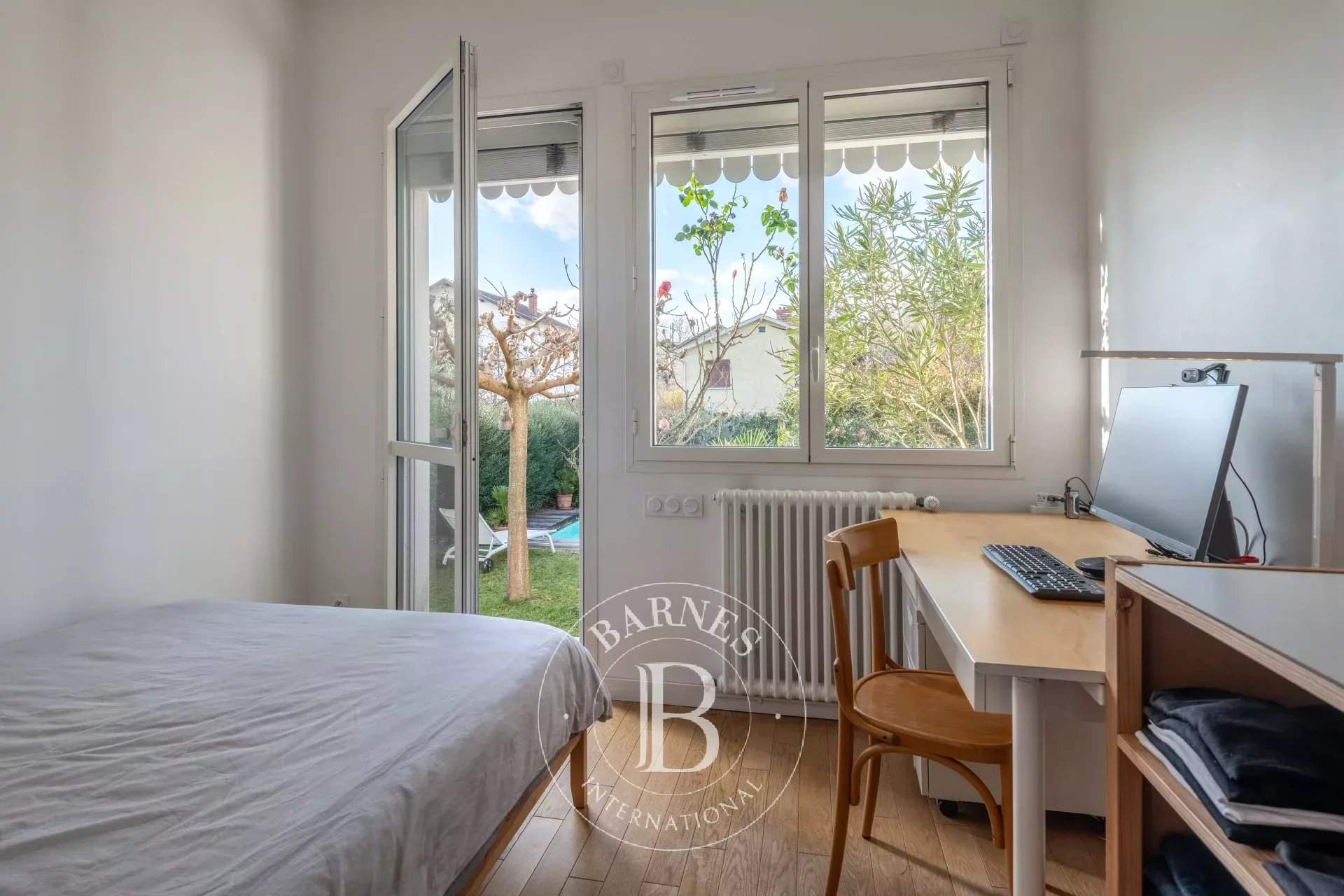 Tassin-la-Demi-Lune  - House 8 Bedrooms - picture 9