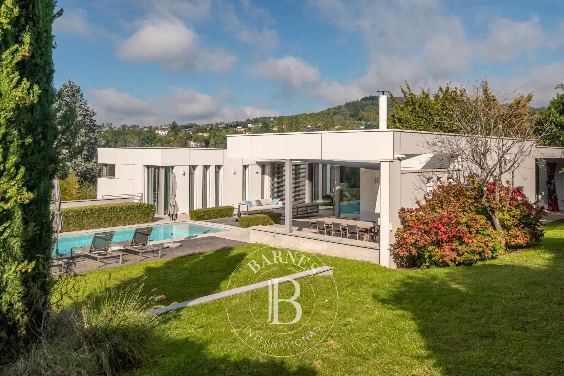 Saint-Cyr-au-Mont-d'Or  - Maison 7 Pi&egrave;ces 4 Chambres - picture 2