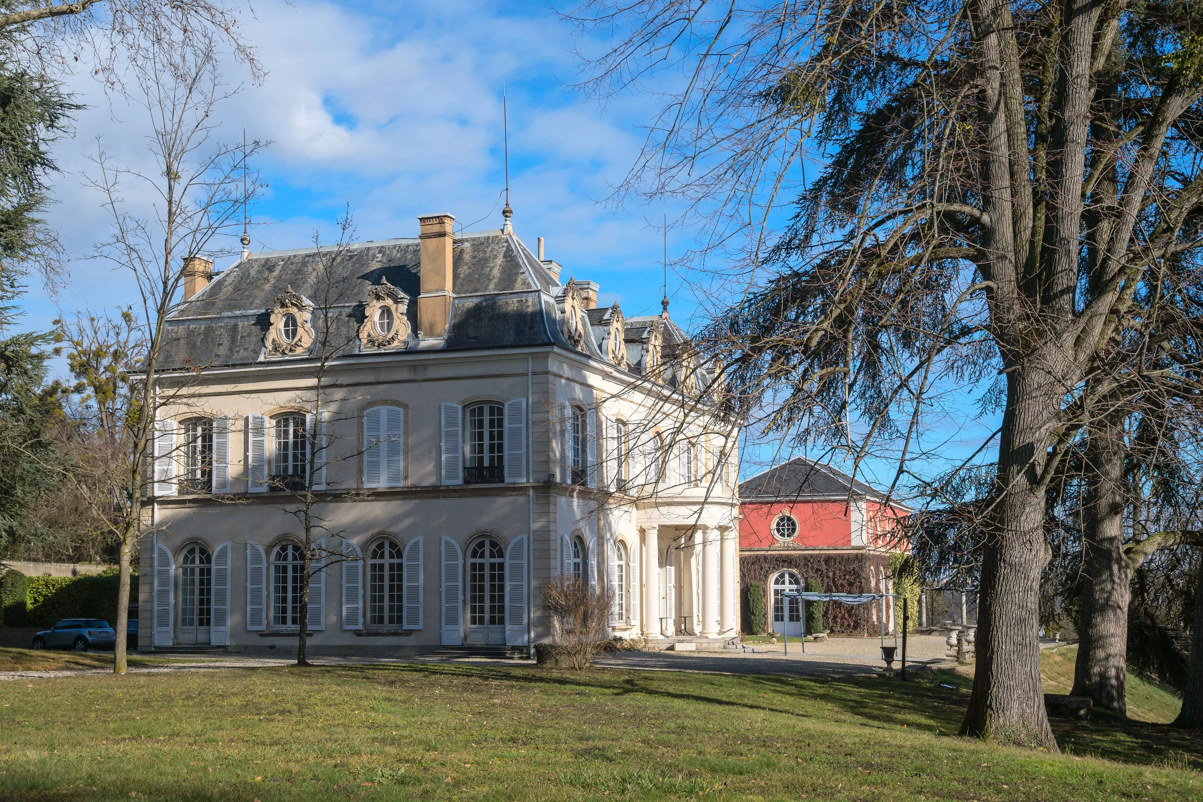 Écully  - Propriété 18 Pi&egrave;ces 14 Chambres - picture 2