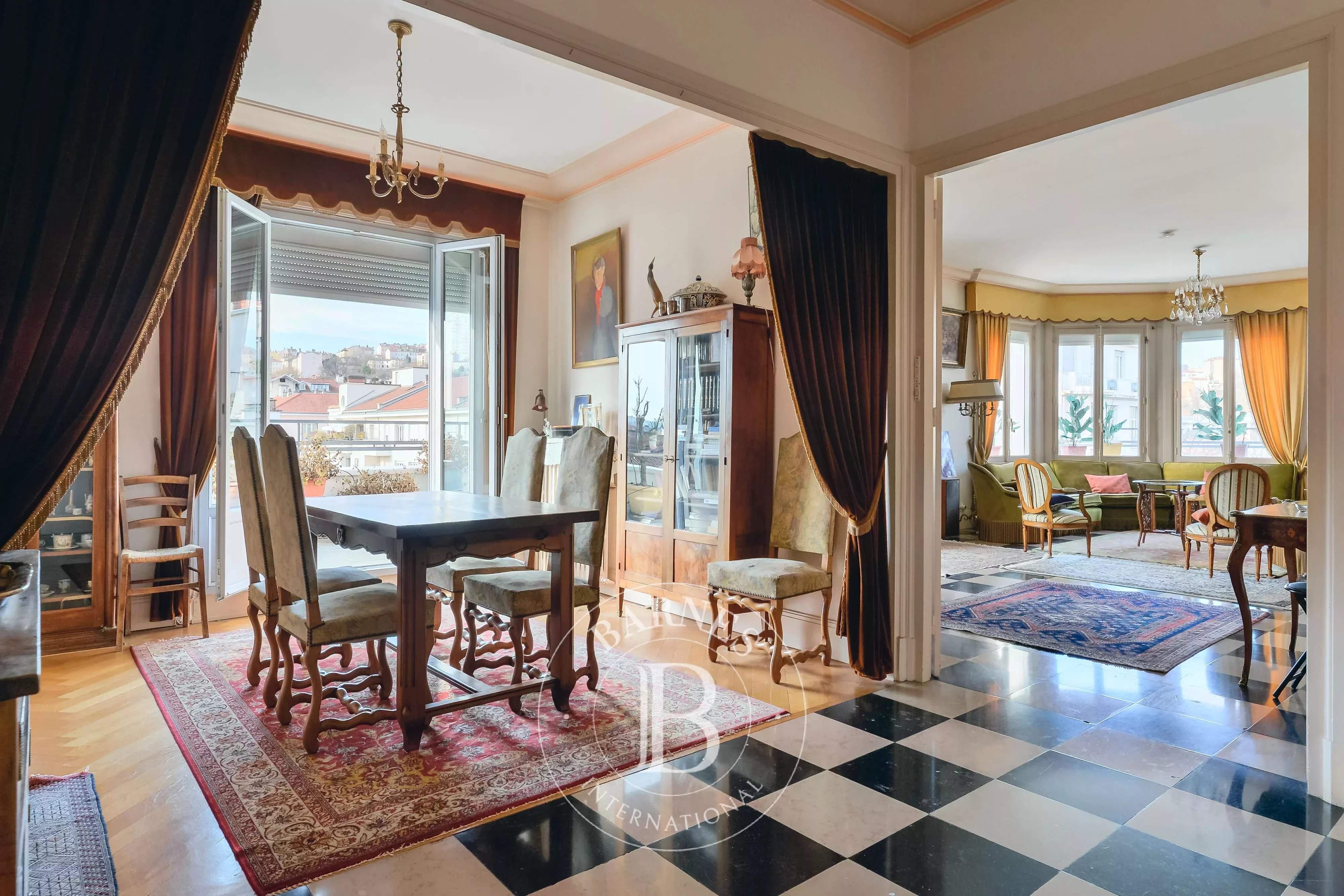 Lyon  - Appartement 4 Pi&egrave;ces 3 Chambres - picture 7