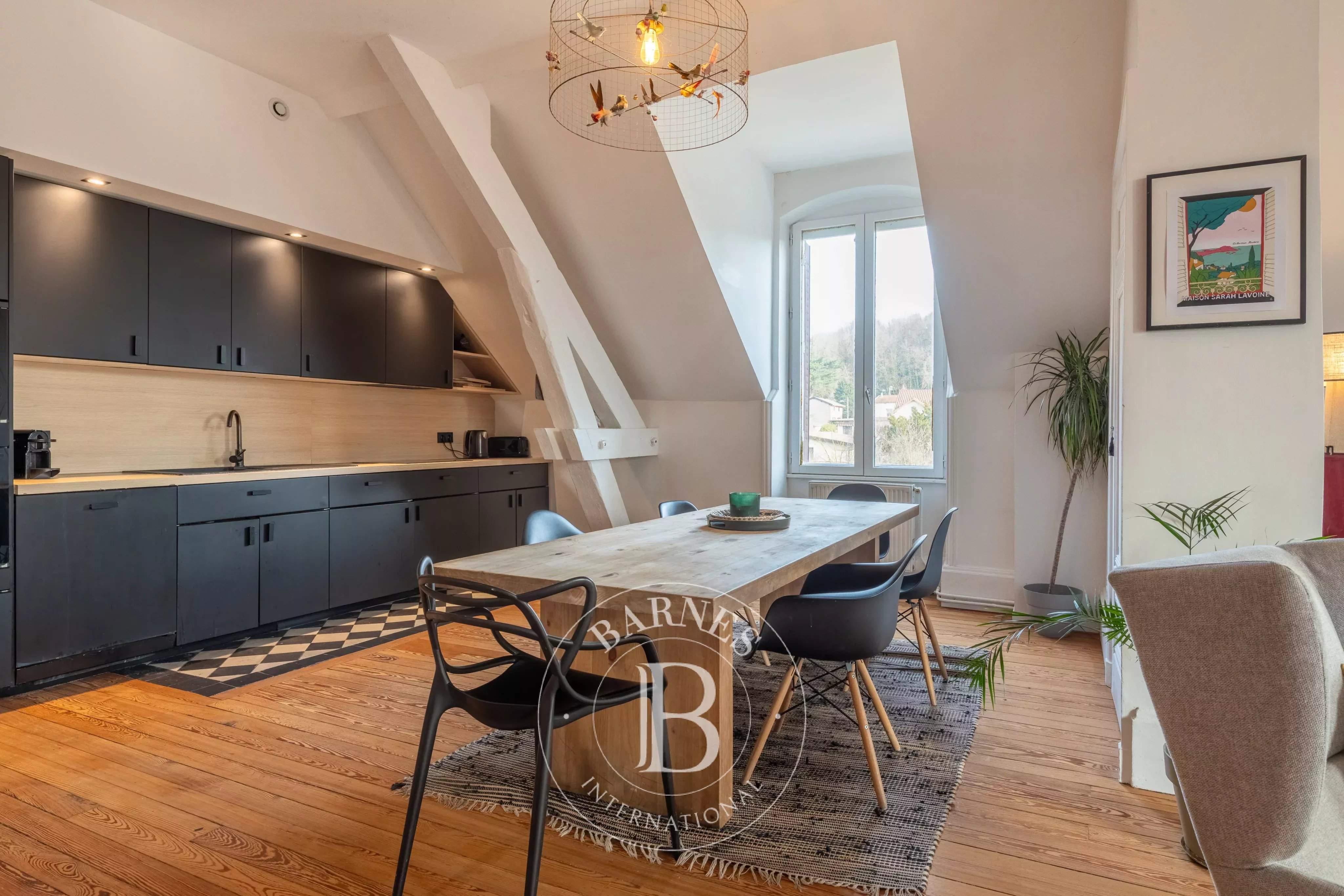 Neuville-sur-Saône  - Appartement 4 Pi&egrave;ces 3 Chambres - picture 7