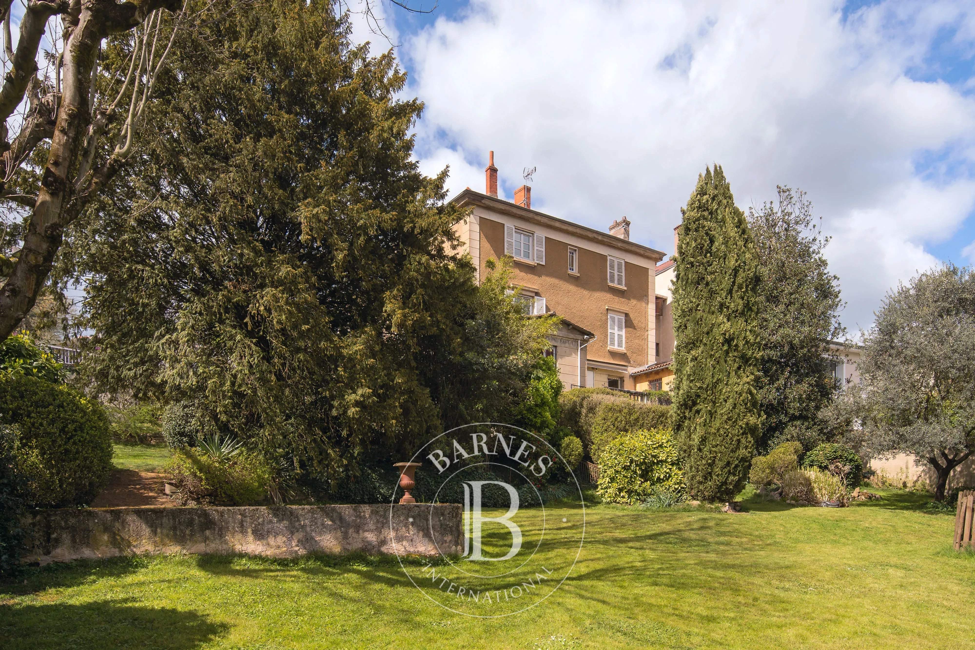 Collonges-au-Mont-d'Or  - Maison 10 Pi&egrave;ces 7 Chambres - picture 1