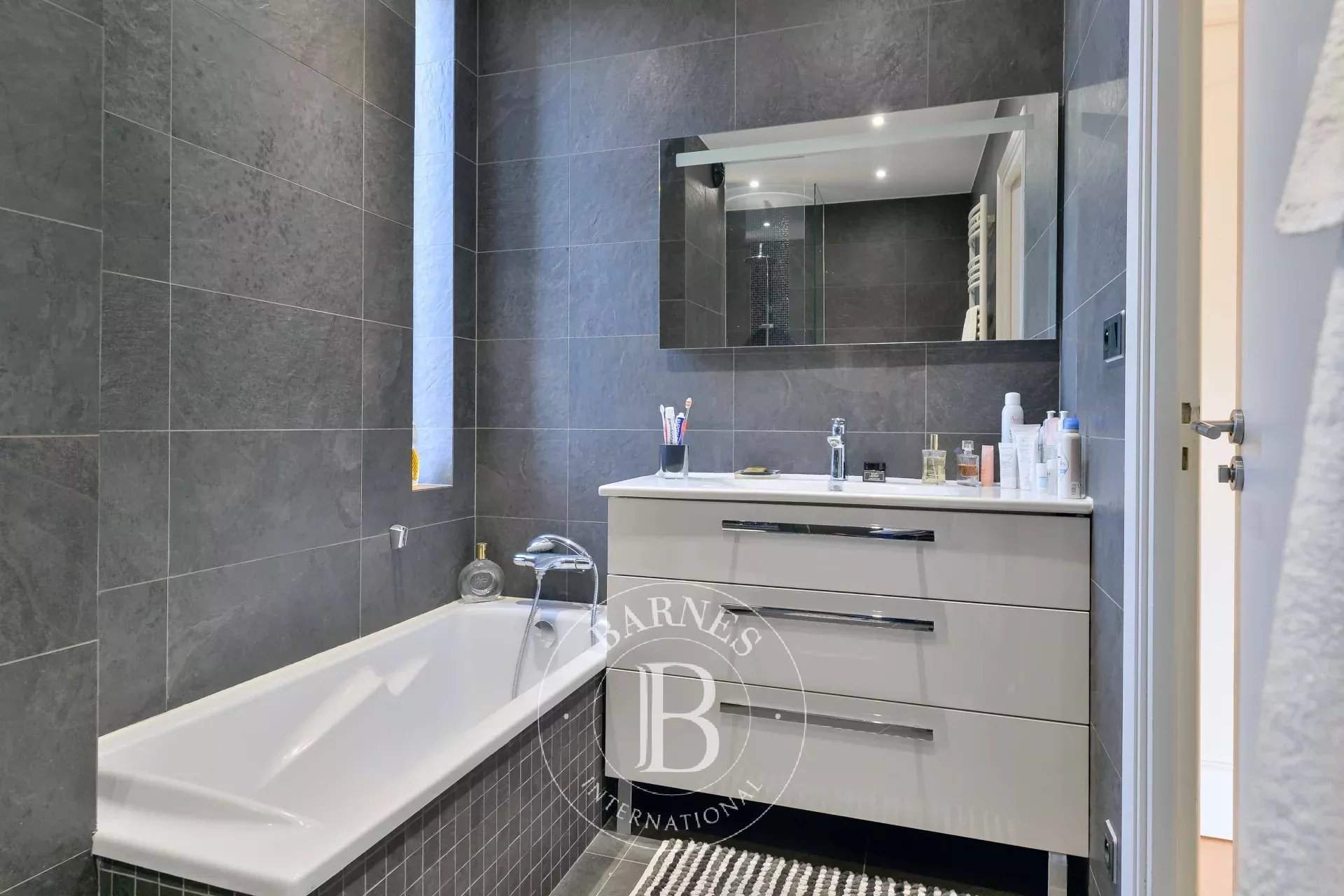 Sainte-Foy-lès-Lyon  - Apartment 3 Bedrooms - picture 9