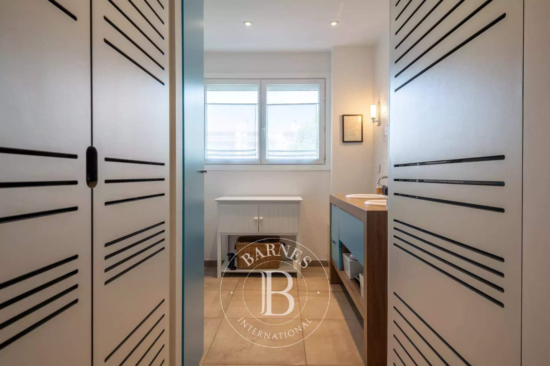 Lyon  - Apartment 4 Bedrooms - picture 10