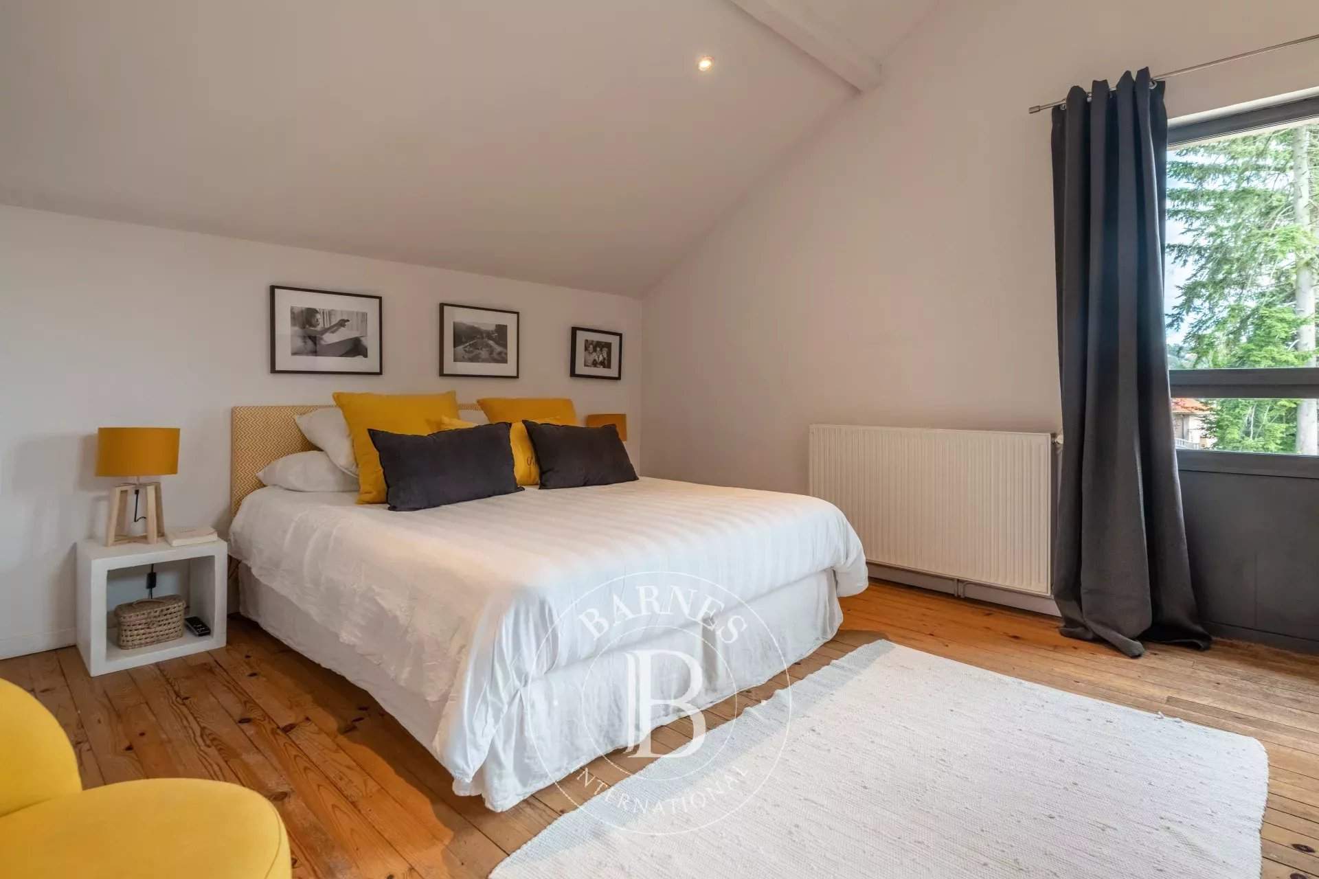 Limonest  - Maison 8 Pi&egrave;ces 6 Chambres - picture 11