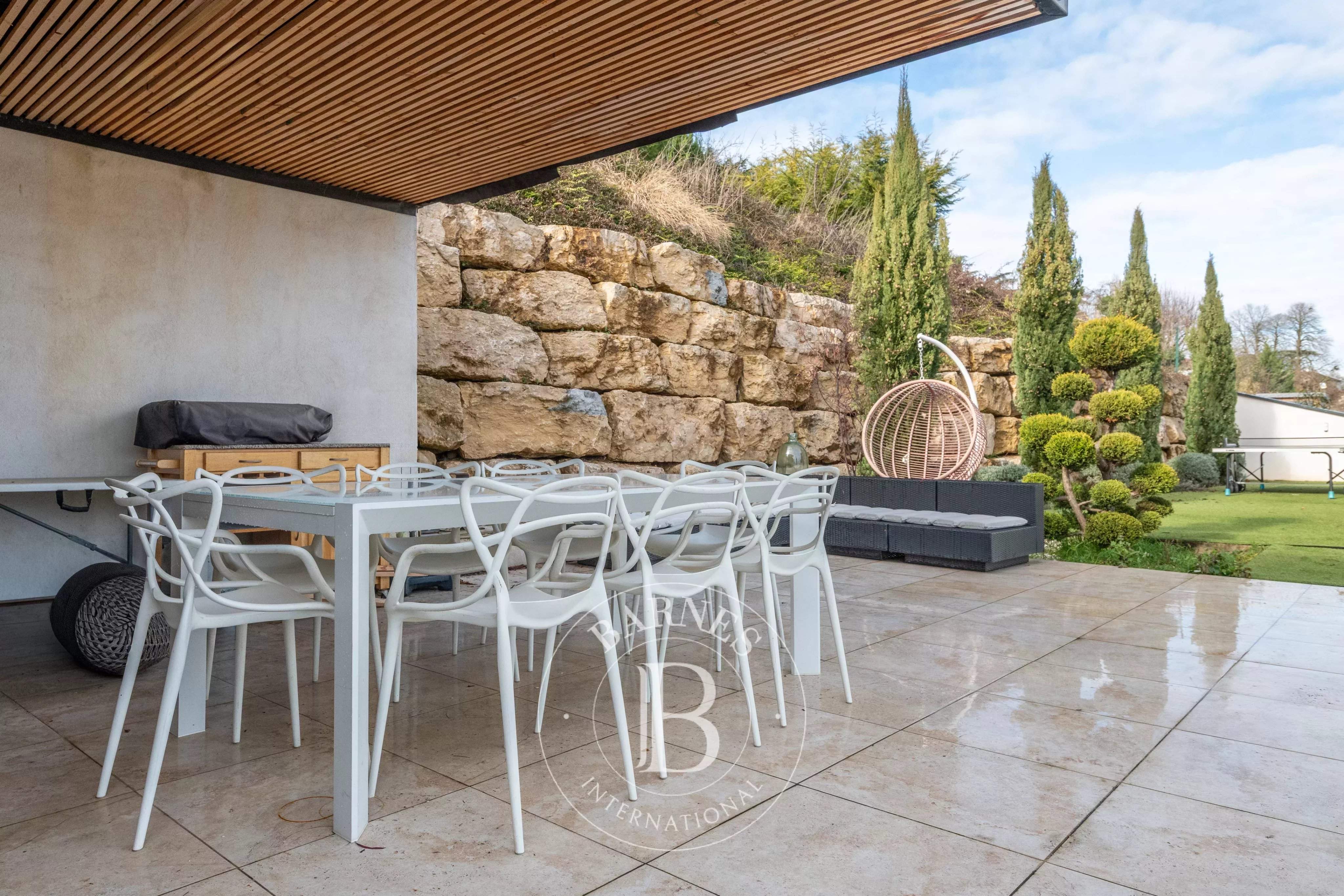 Albigny-sur-Saône  - Maison 7 Pi&egrave;ces 5 Chambres - picture 6