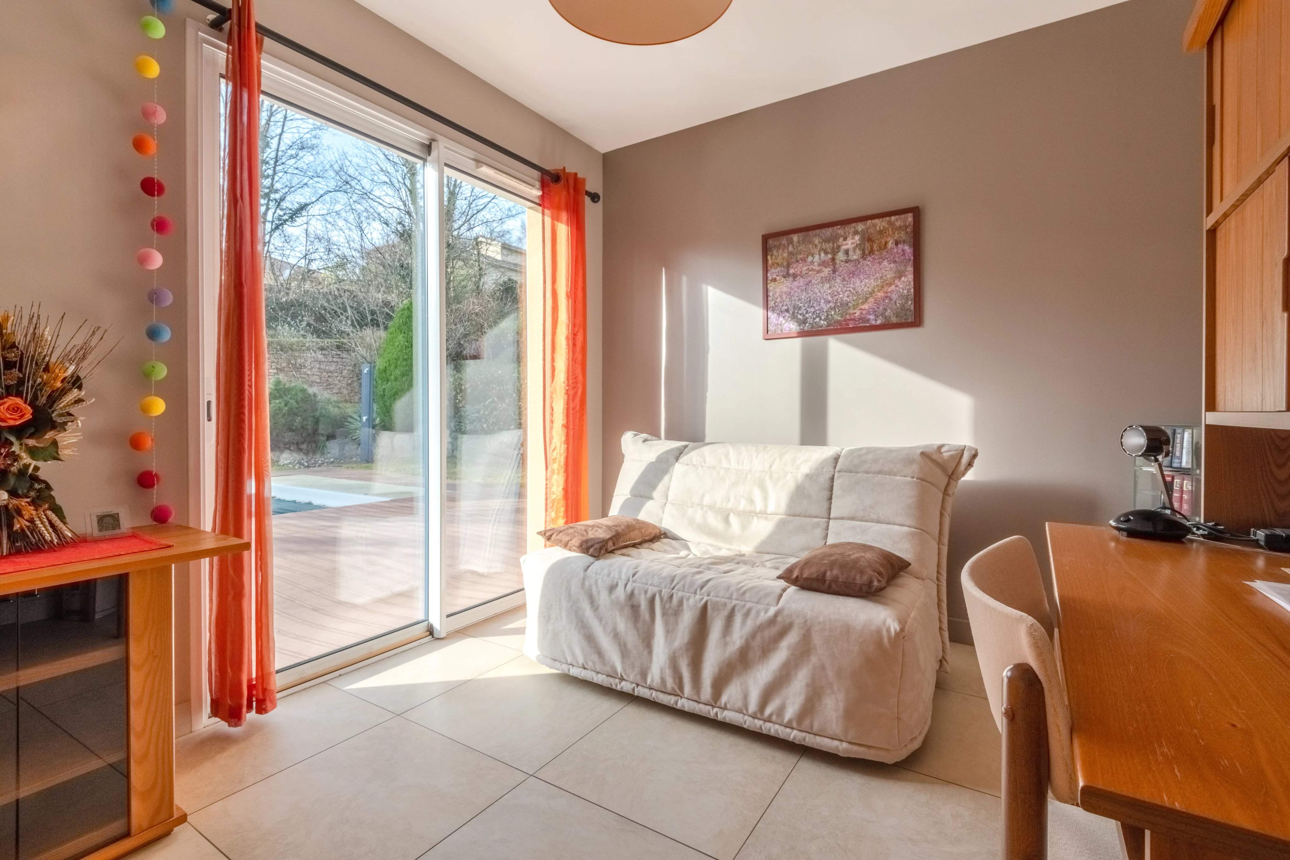 Collonges-au-Mont-d'Or  - Maison 7 Pi&egrave;ces 5 Chambres - picture 8