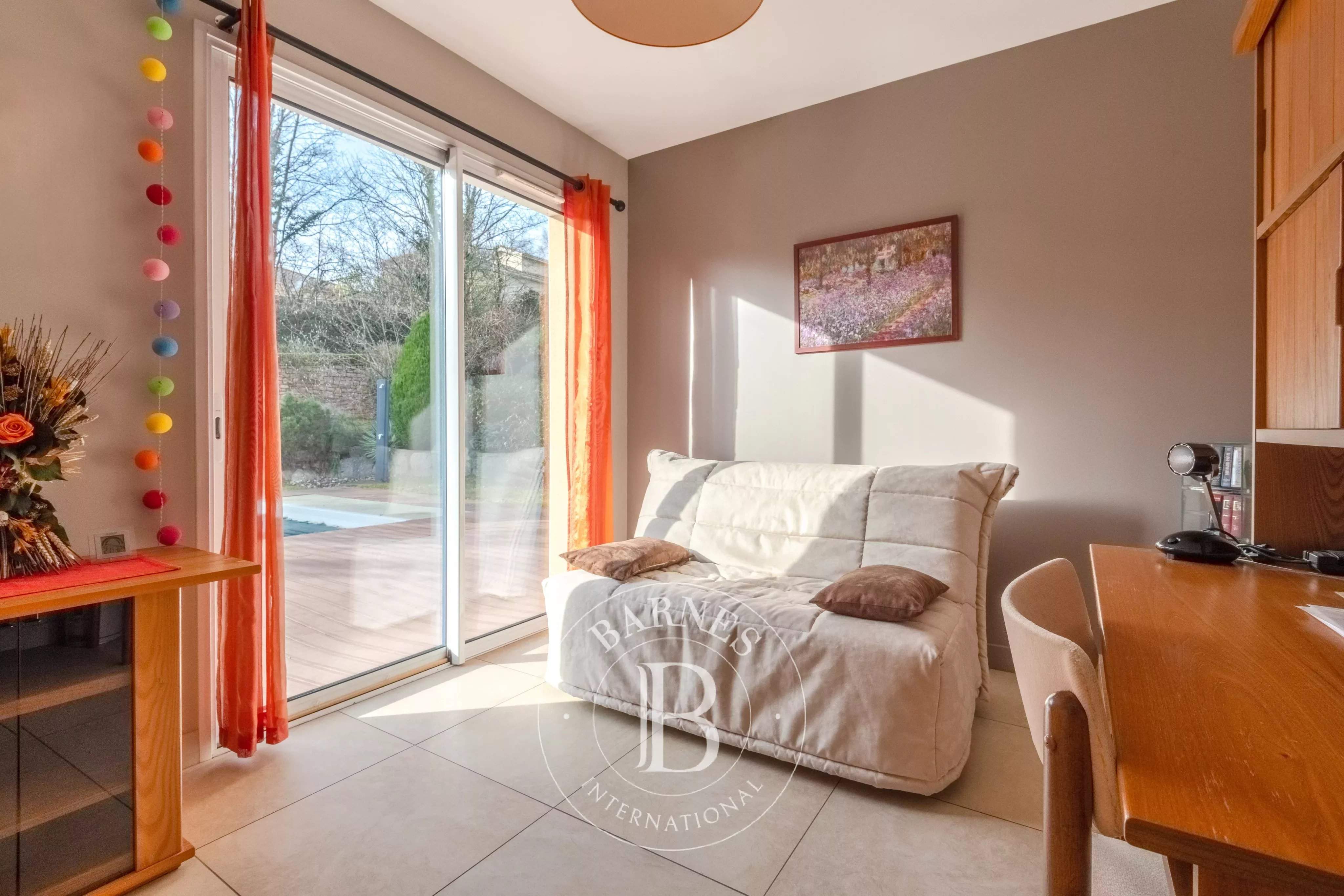 Collonges-au-Mont-d'Or  - Maison 7 Pi&egrave;ces 5 Chambres - picture 8