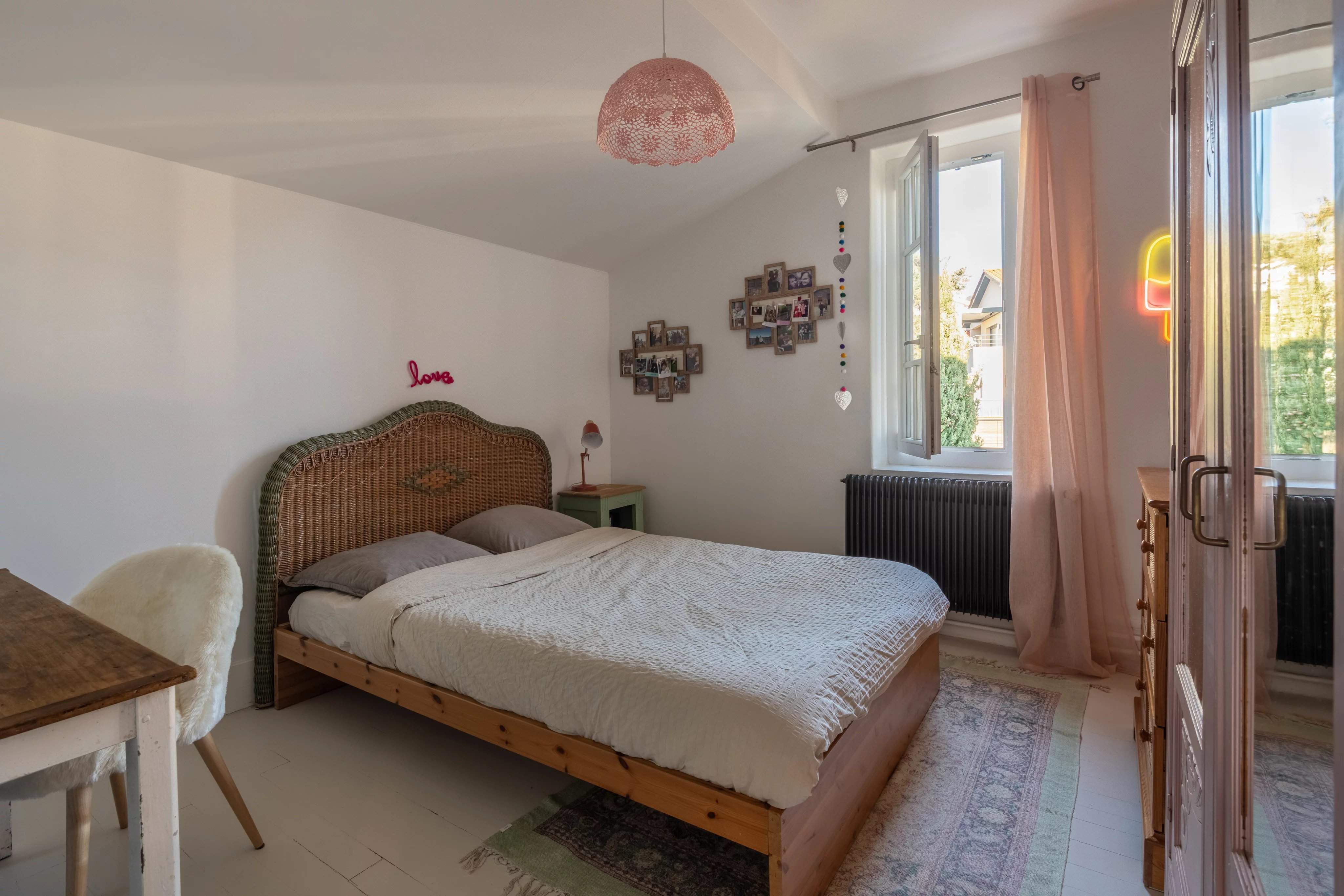 Vaugneray  - Maison 6 Pi&egrave;ces 5 Chambres - picture 7