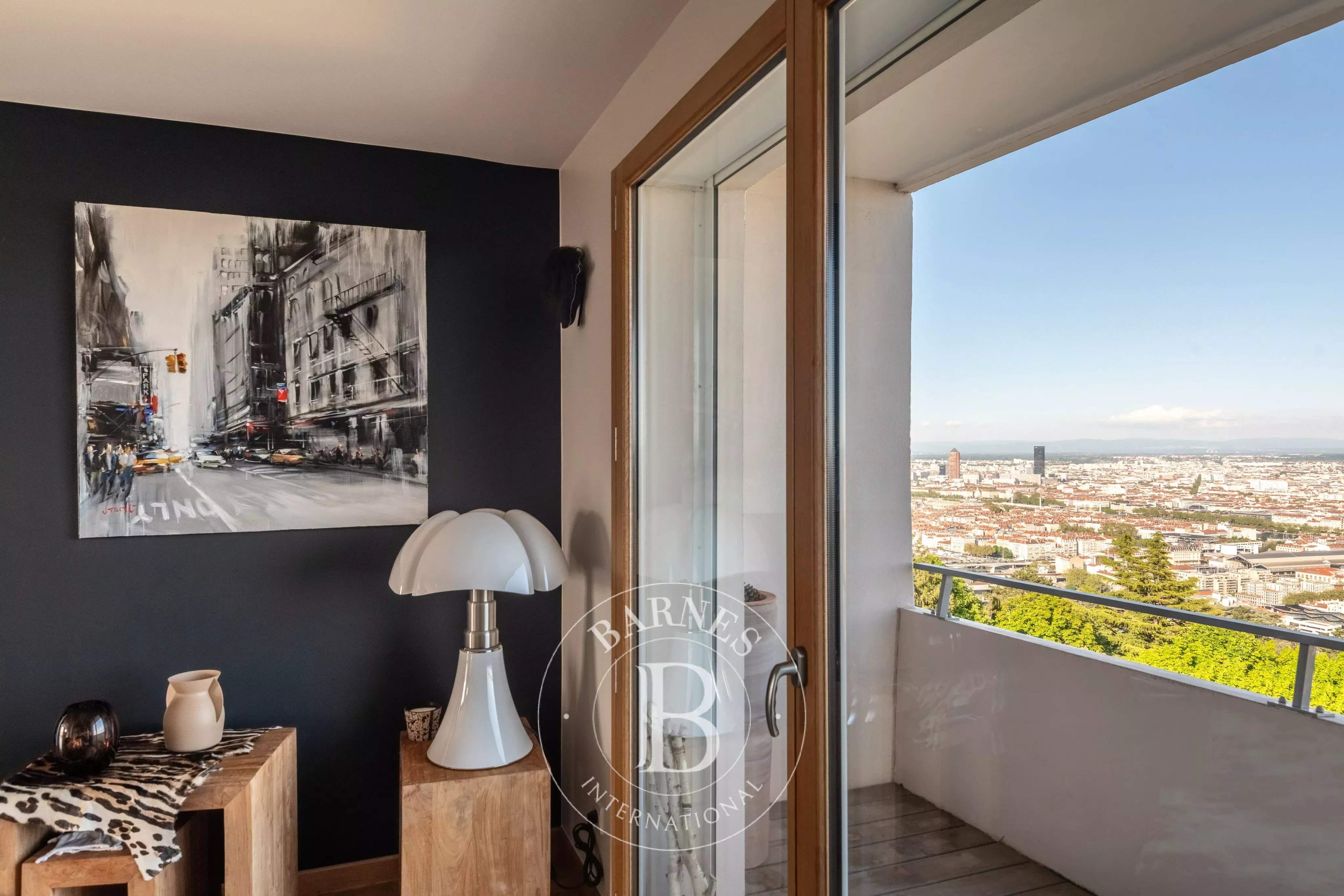Sainte-Foy-lès-Lyon  - Appartement 6 Pi&egrave;ces 3 Chambres - picture 16