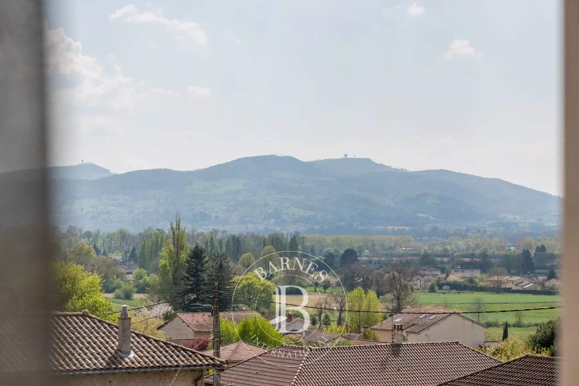 Reyrieux  - Maison 5 Pi&egrave;ces 3 Chambres - picture 11