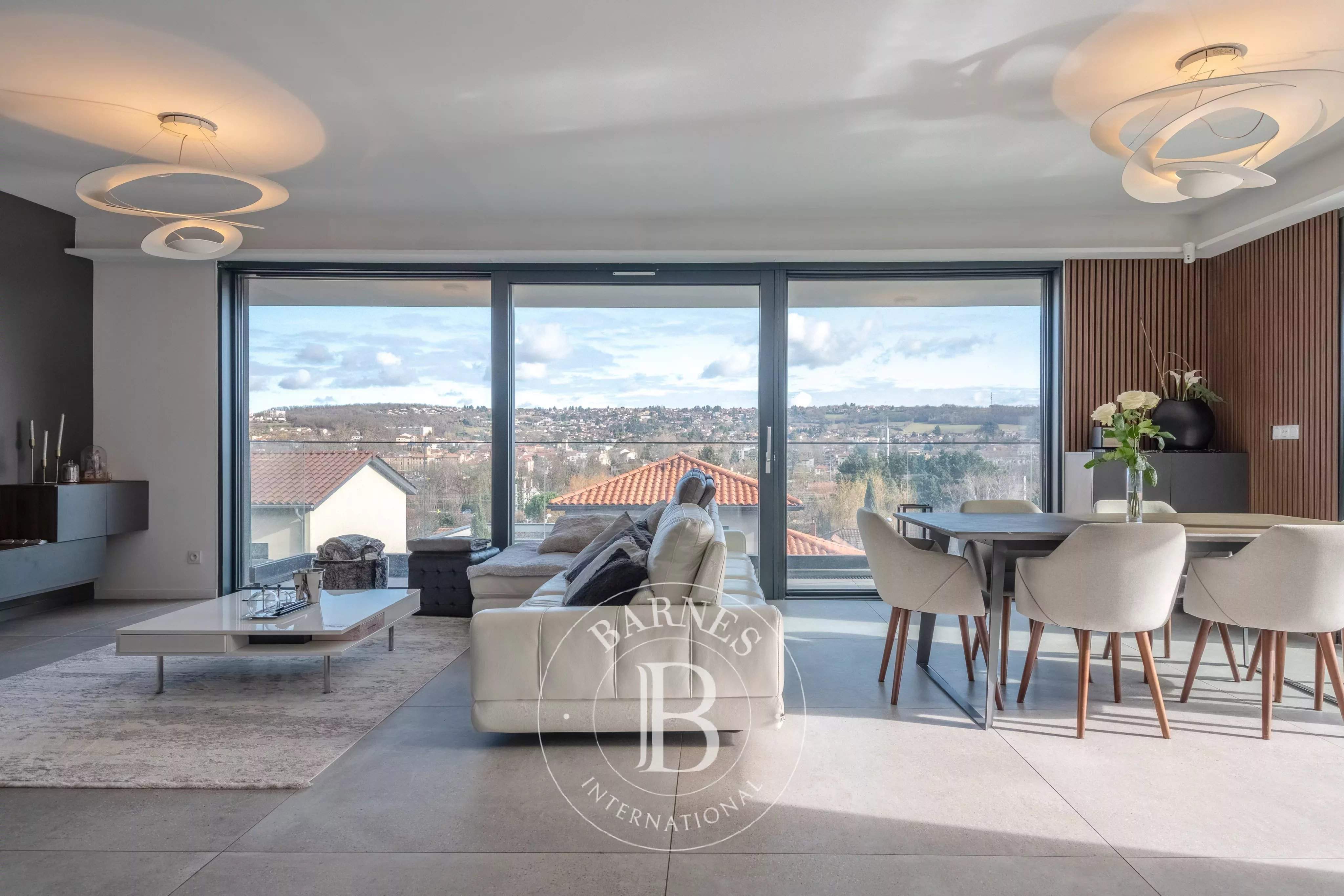 Albigny-sur-Saône  - Maison 7 Pi&egrave;ces 5 Chambres - picture 9