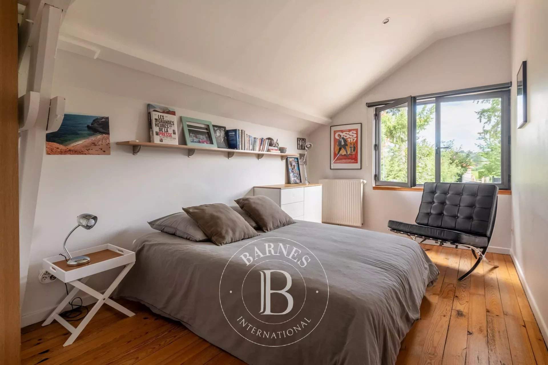 Limonest  - Maison 8 Pi&egrave;ces 6 Chambres - picture 9