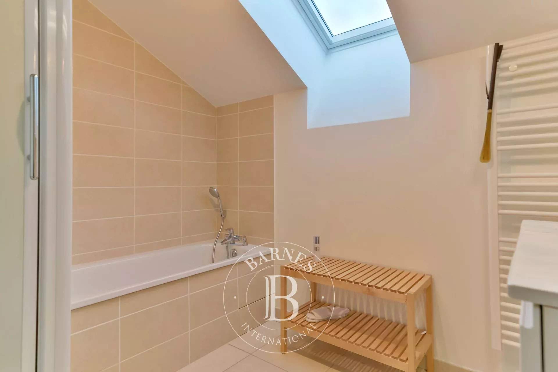 Écully  - Appartement 7 Pi&egrave;ces 5 Chambres - picture 5