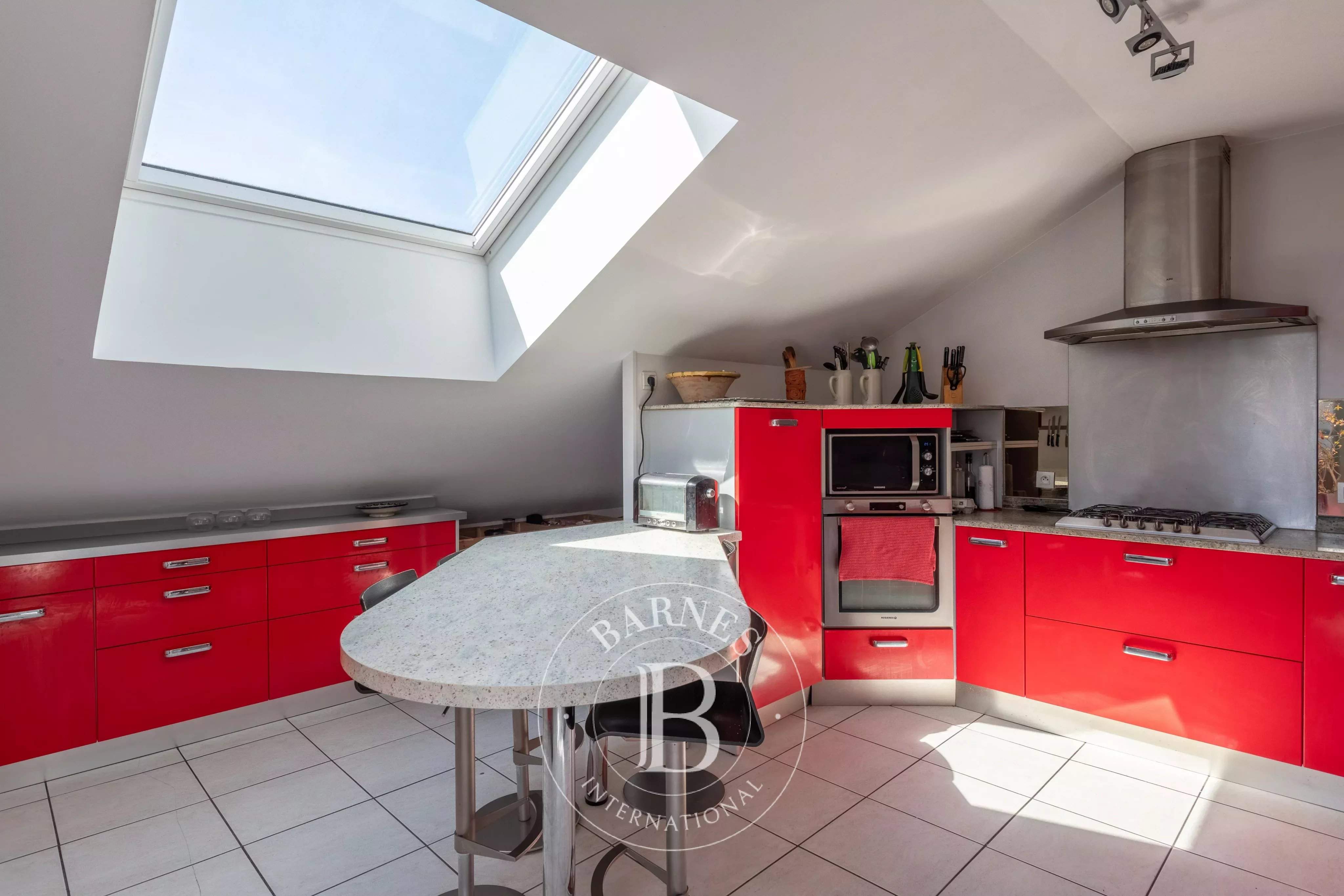 Caluire-et-Cuire  - Appartement 6 Pi&egrave;ces 5 Chambres - picture 4