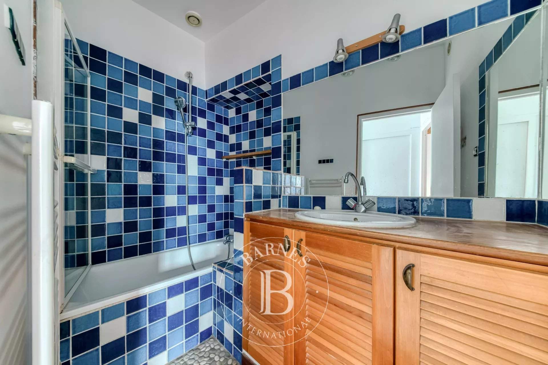 Lyon  - Appartement 5 Pi&egrave;ces 3 Chambres - picture 9