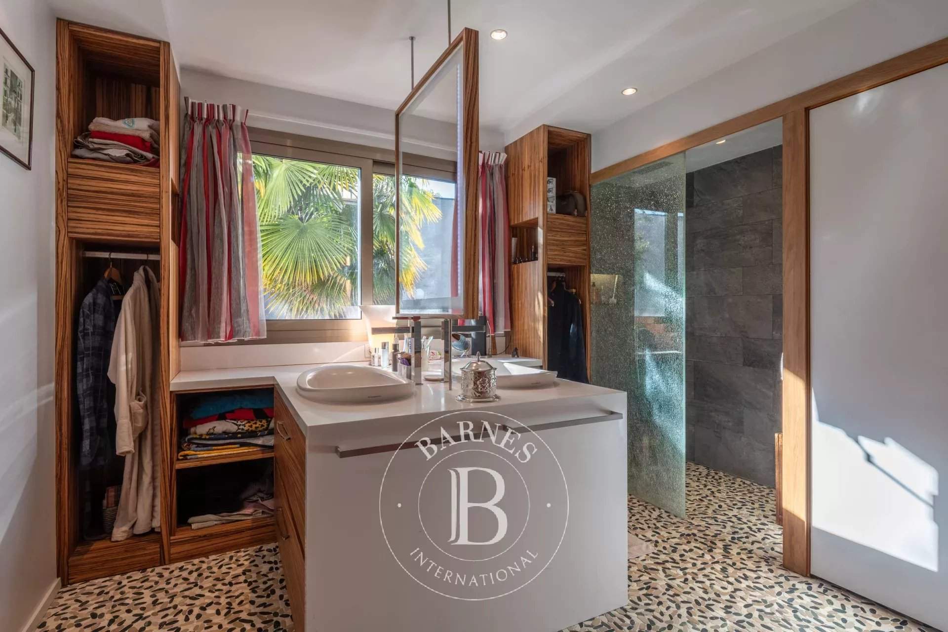 Lyon  - House 5 Bedrooms - picture 9