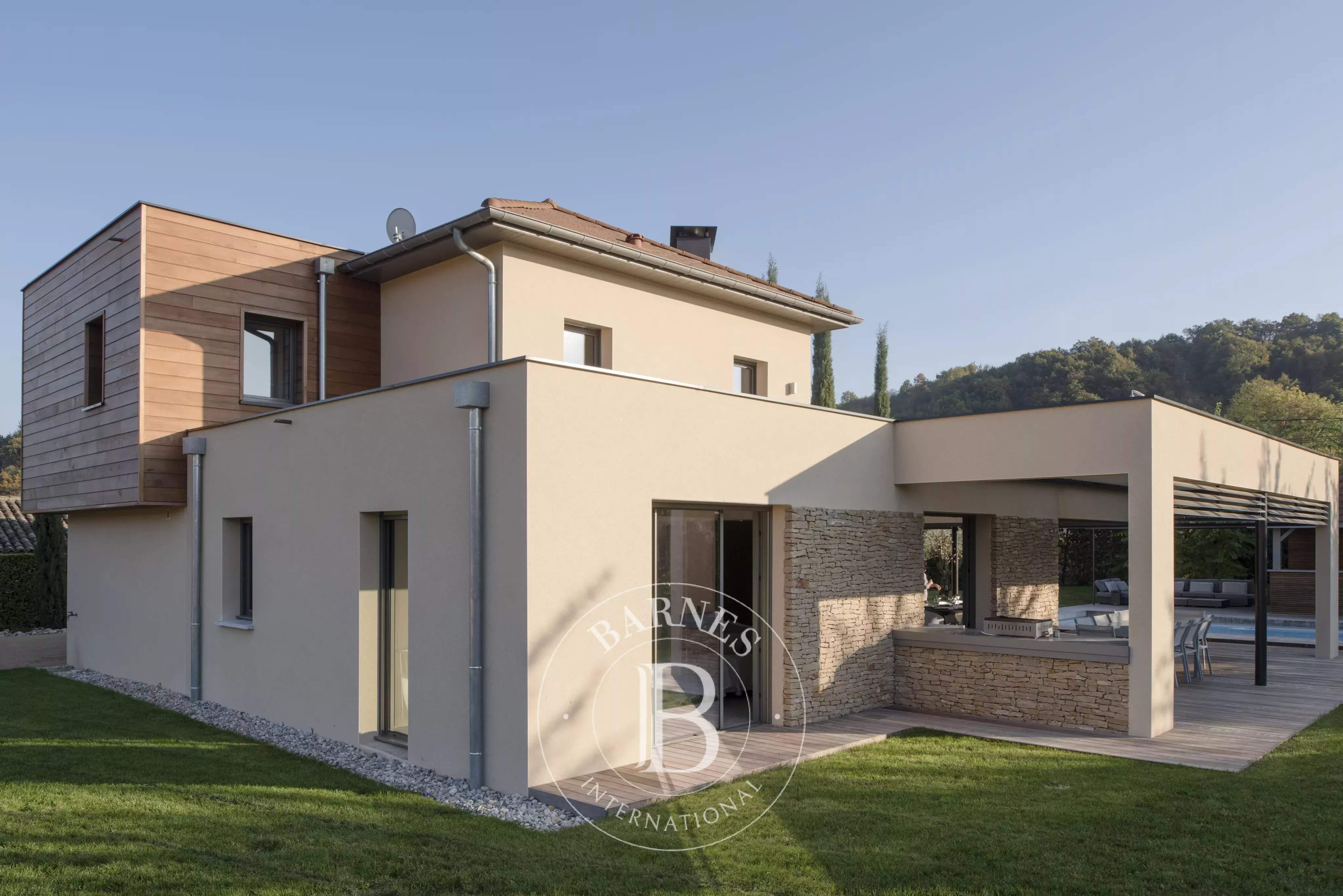 Lyon  - Maison 7 Pi&egrave;ces 5 Chambres - picture 18