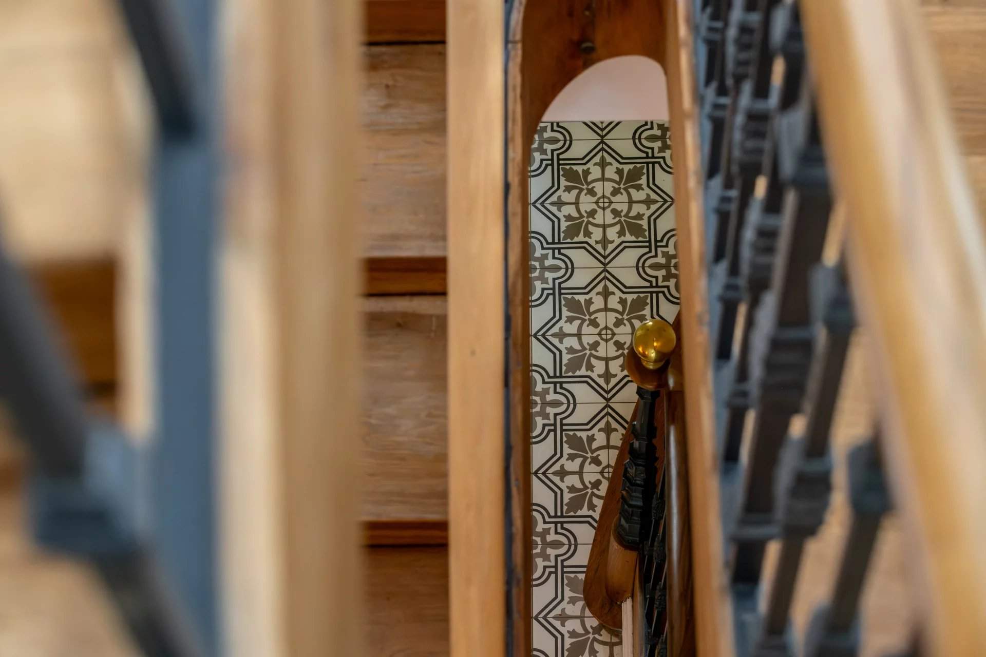 Caluire-et-Cuire  - Maison 13 Pi&egrave;ces 6 Chambres - picture 13