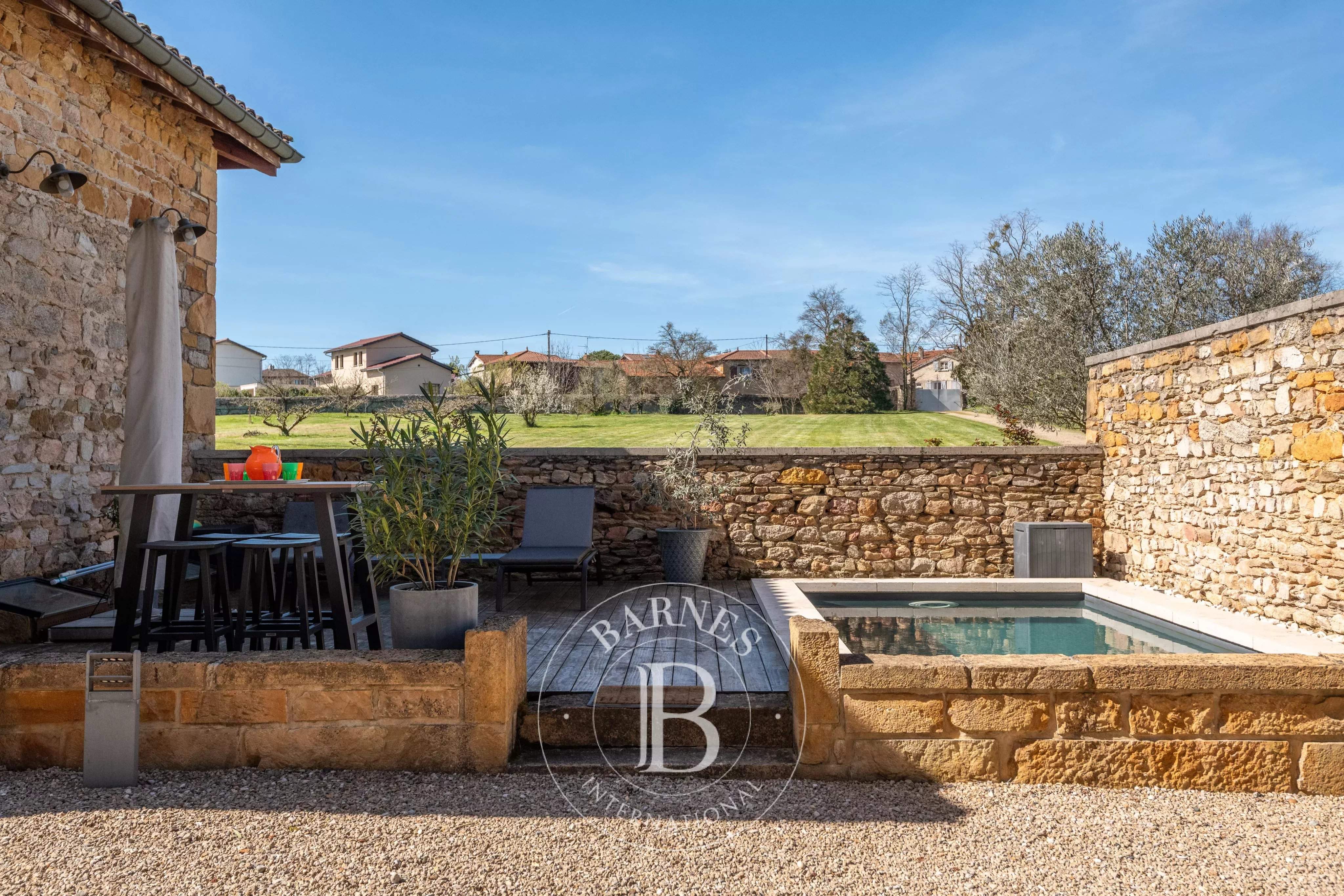 Lentilly  - Maison 7 Pi&egrave;ces 5 Chambres - picture 9