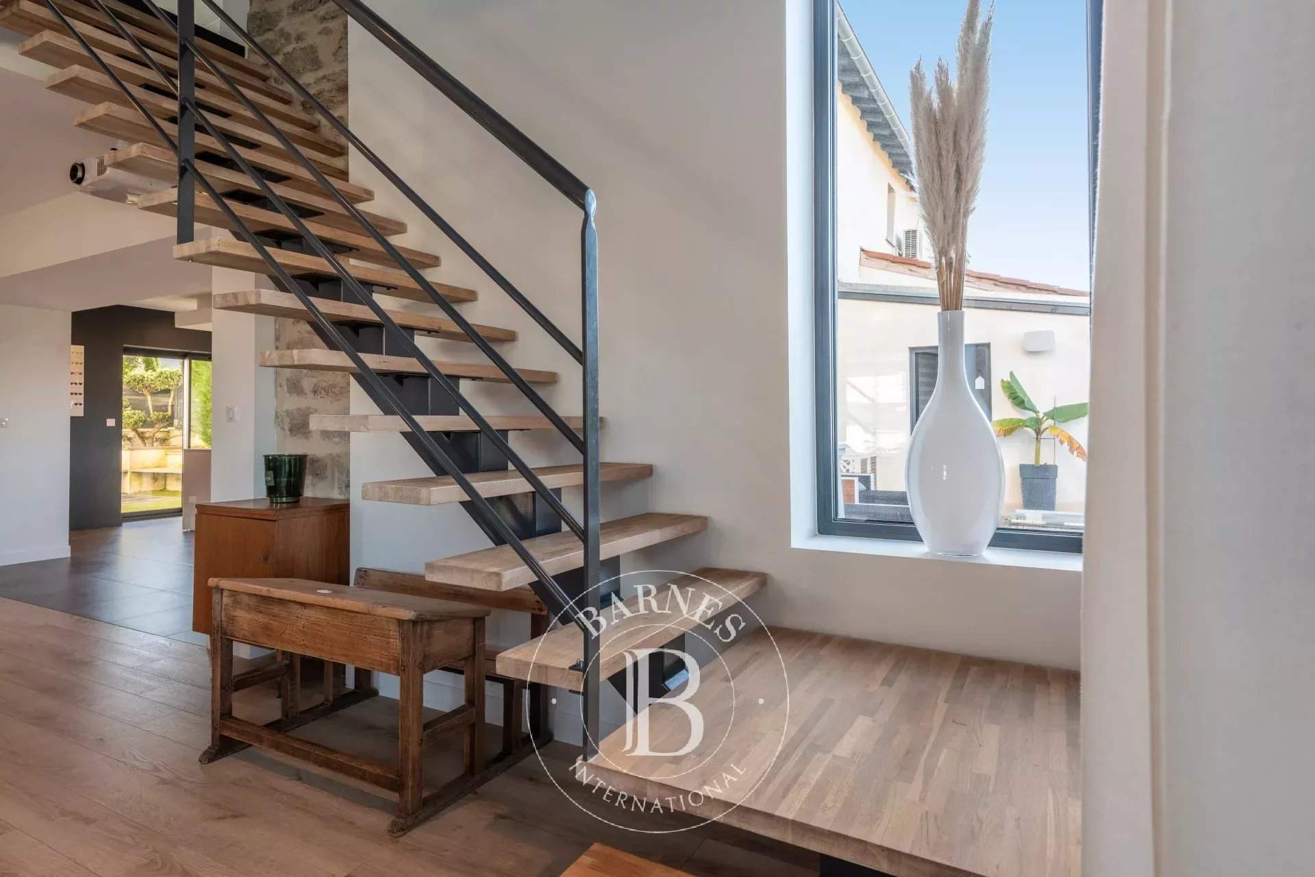 La Tour-de-Salvagny  - House 4 Bedrooms - picture 7