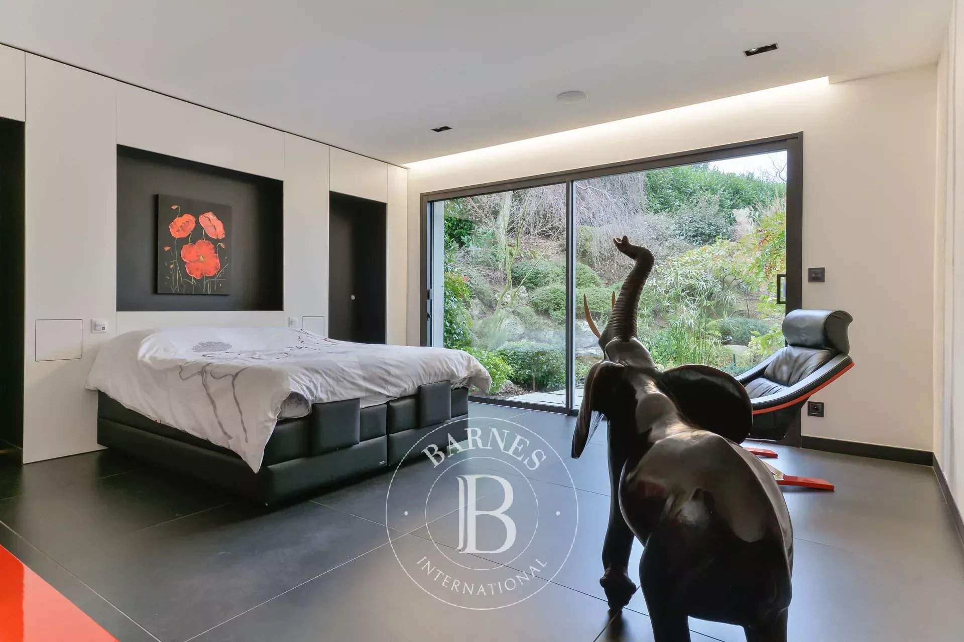 Simandres  - Maison 8 Pi&egrave;ces 3 Chambres - picture 12