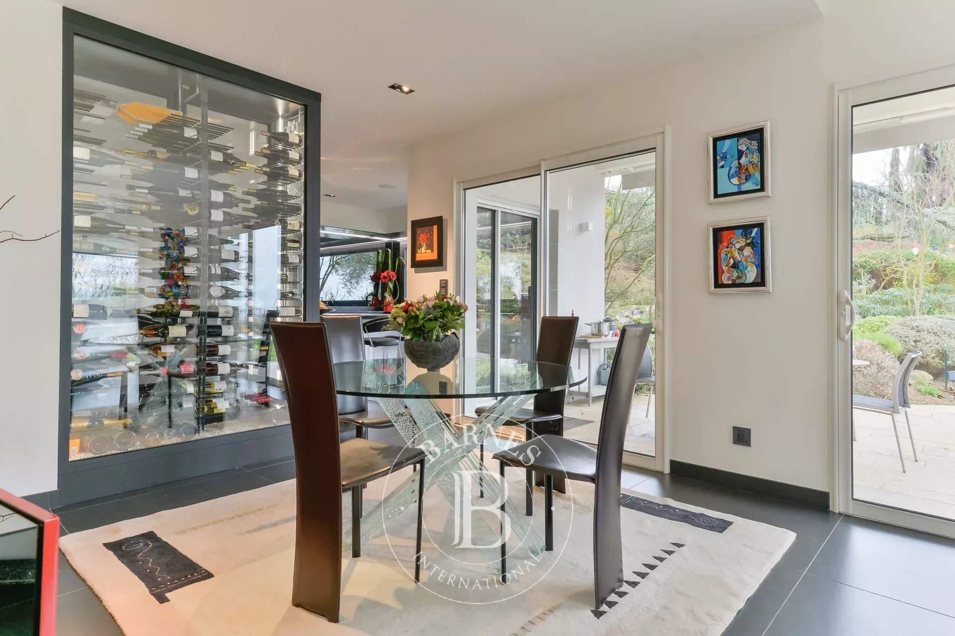 Simandres  - Maison 8 Pi&egrave;ces 3 Chambres - picture 6