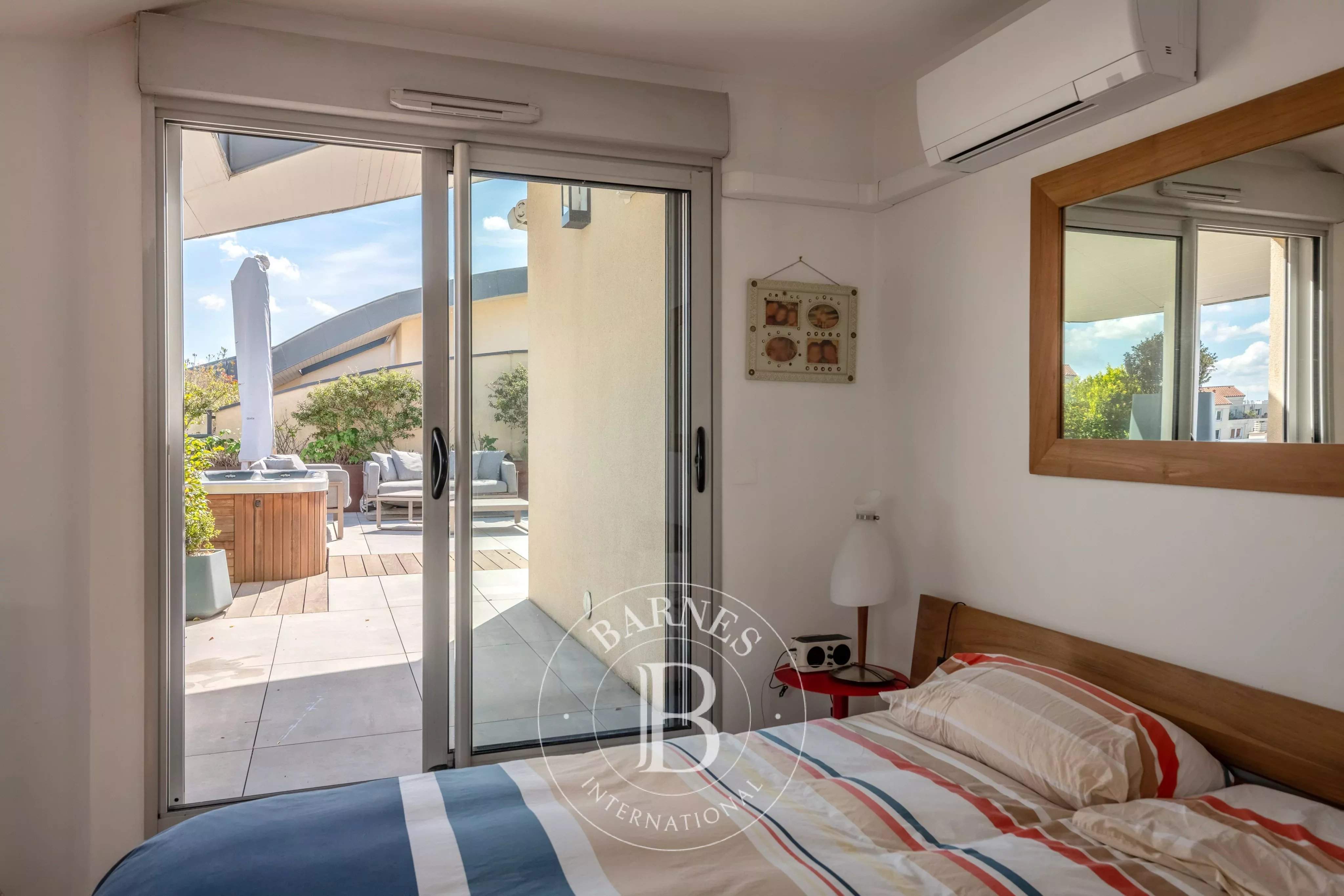 Caluire-et-Cuire  - Appartement 6 Pi&egrave;ces 5 Chambres - picture 7