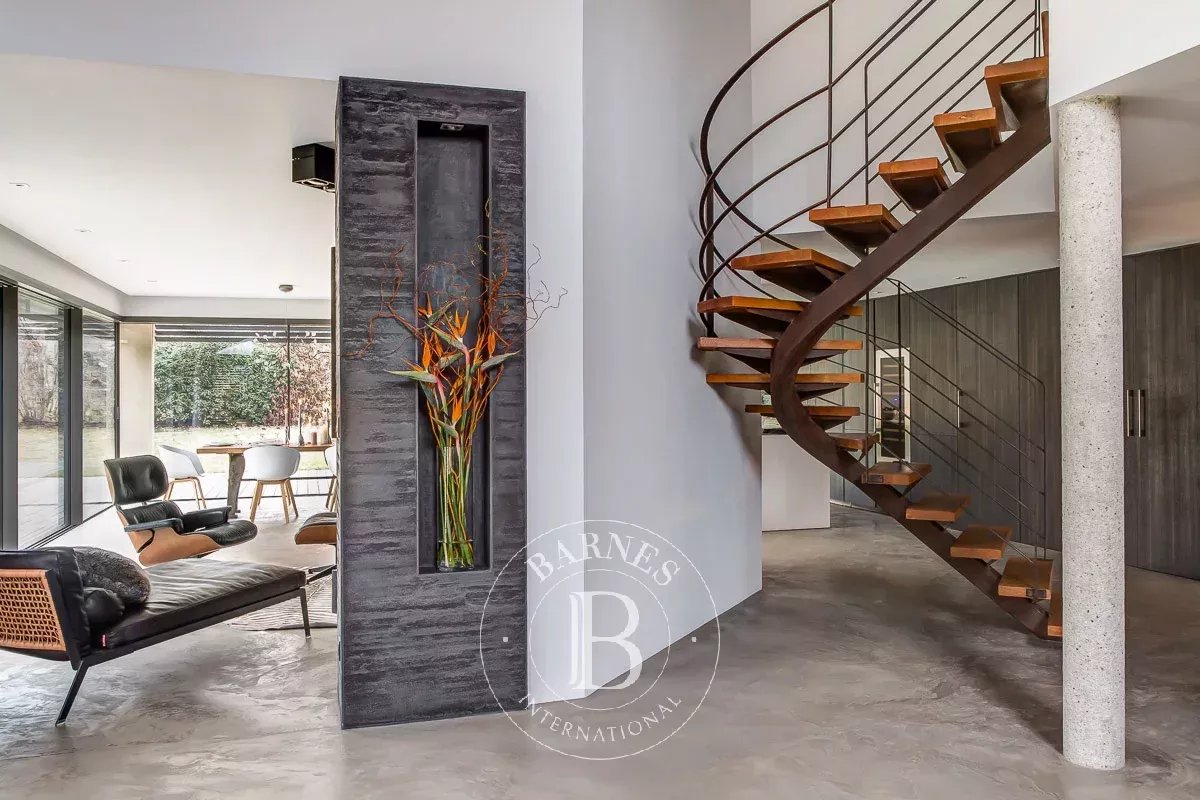 Lyon  - Maison 7 Pi&egrave;ces 5 Chambres - picture 6