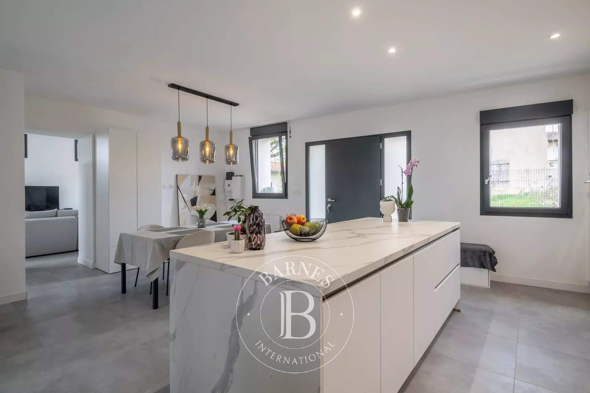 Reyrieux  - Maison 5 Pi&egrave;ces 3 Chambres - picture 4