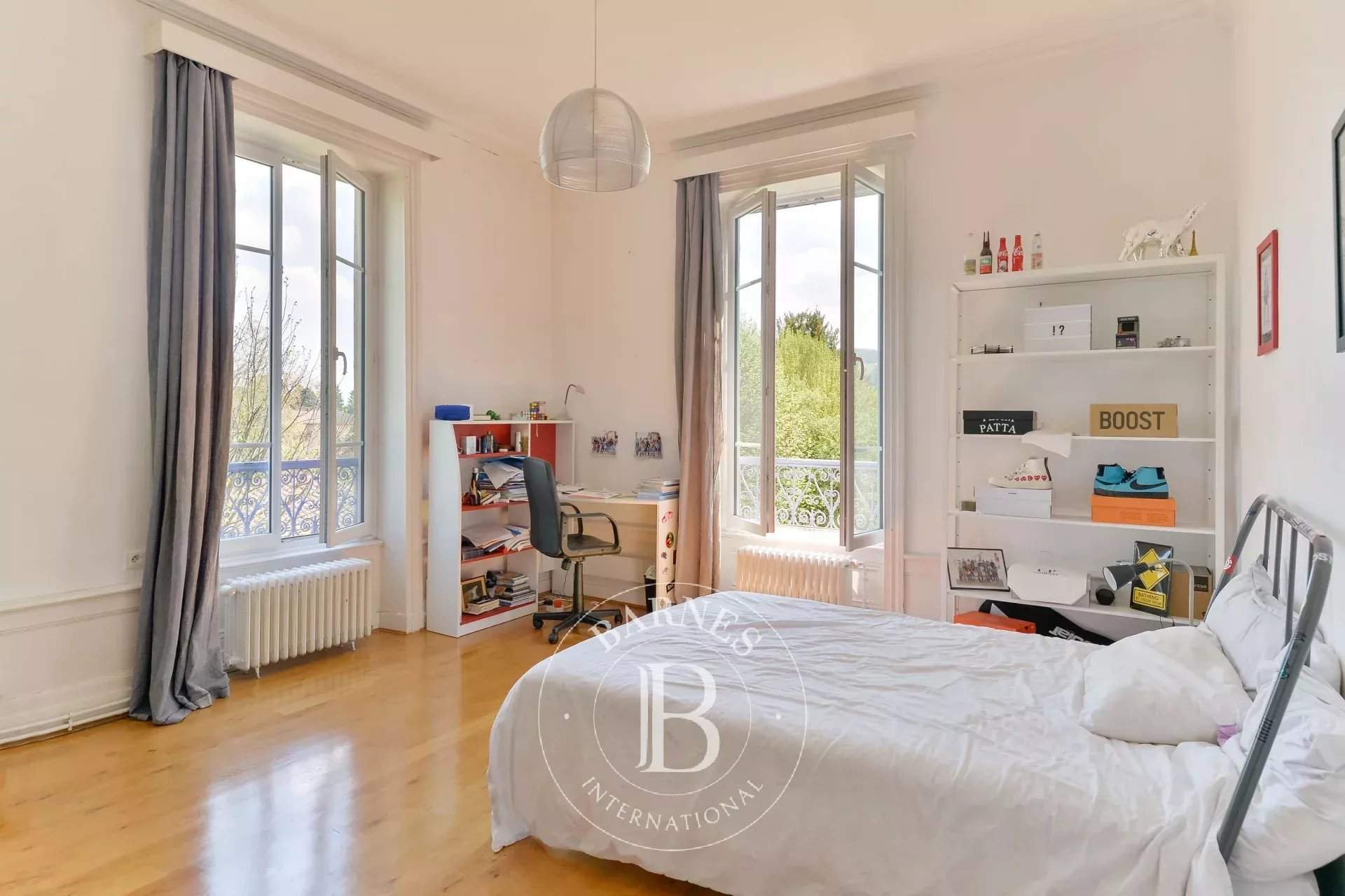 Chessy  - Property 7 Bedrooms - picture 17