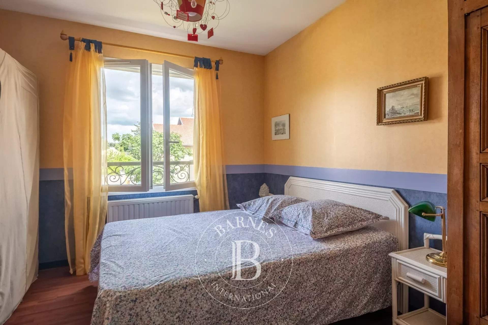 Collonges-au-Mont-d'Or  - Maison 7 Pi&egrave;ces 5 Chambres - picture 11