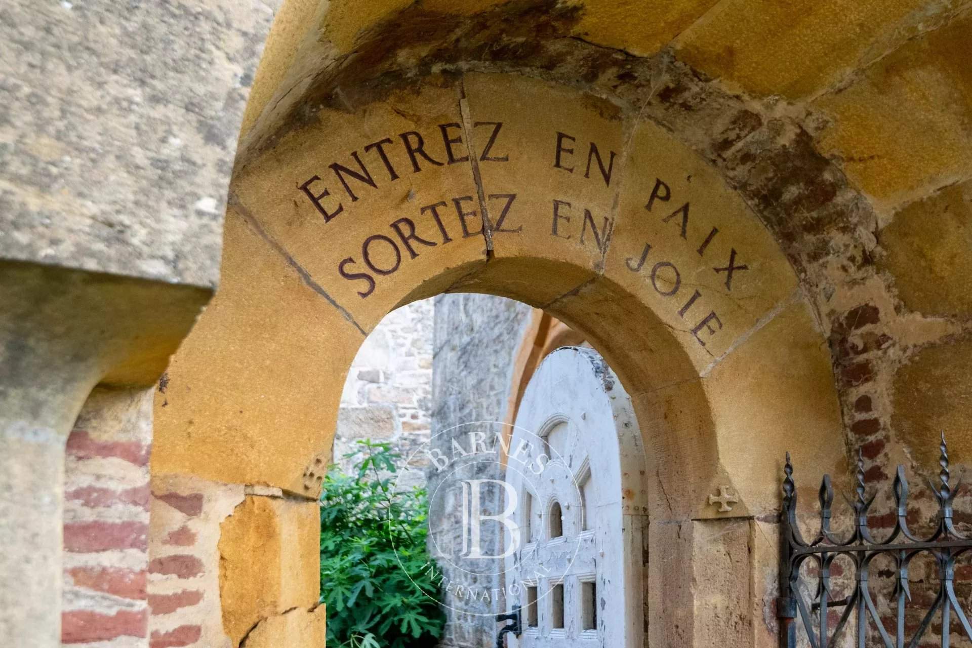 Courzieu  - Castle 5 Bedrooms - picture 7