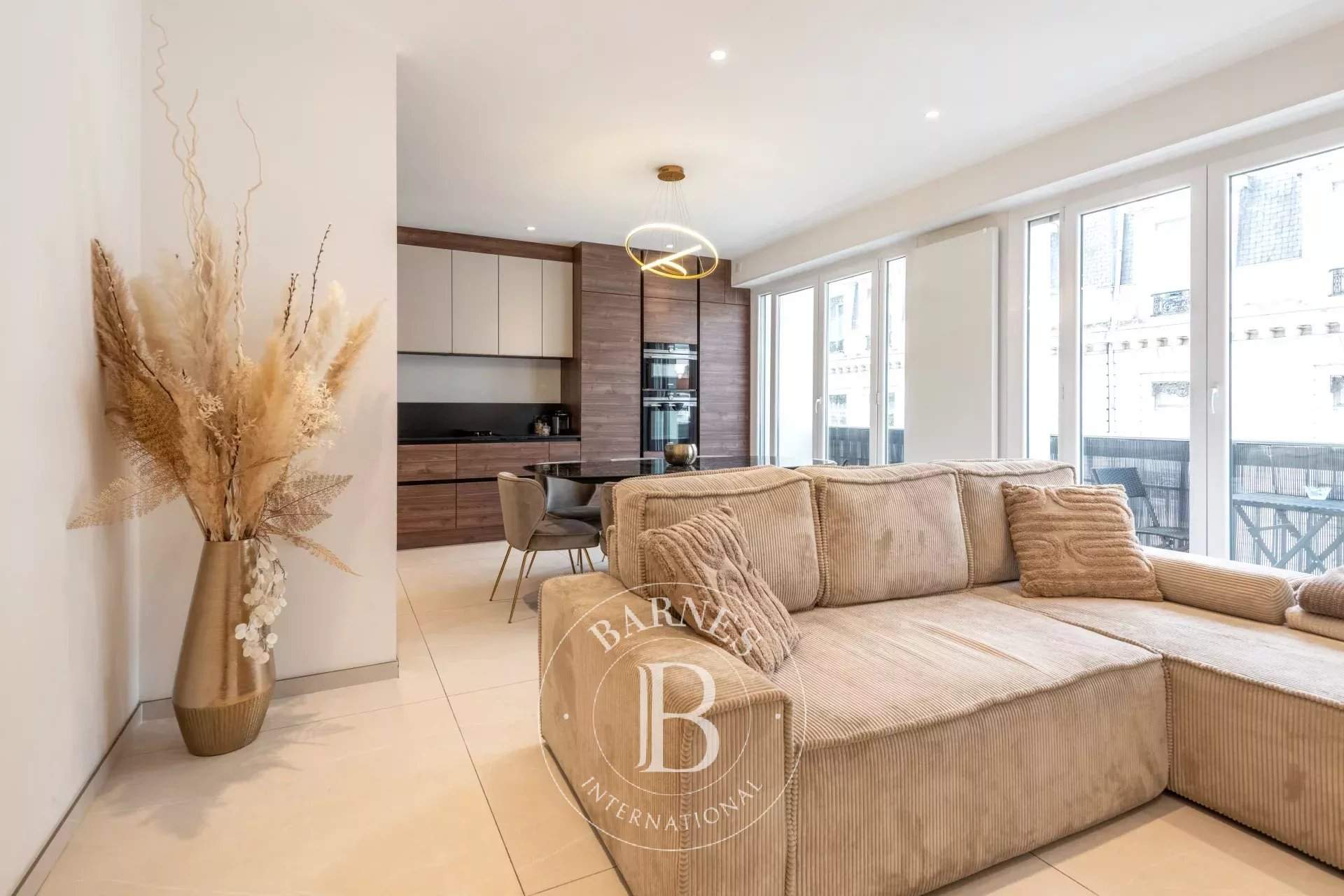 Lyon  - Appartement 4 Pi&egrave;ces 3 Chambres - picture 4