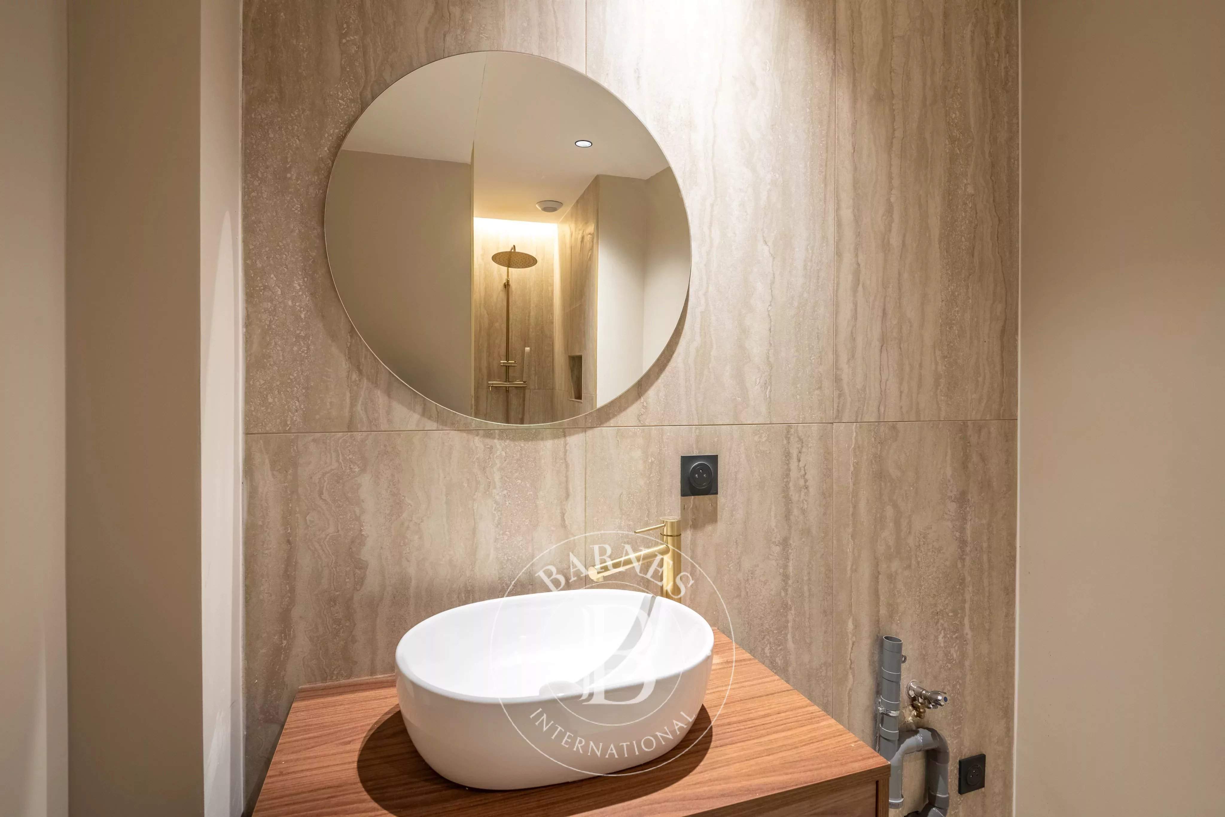 Lyon  - Appartement 2 Pi&egrave;ces, 1 Chambre - picture 8