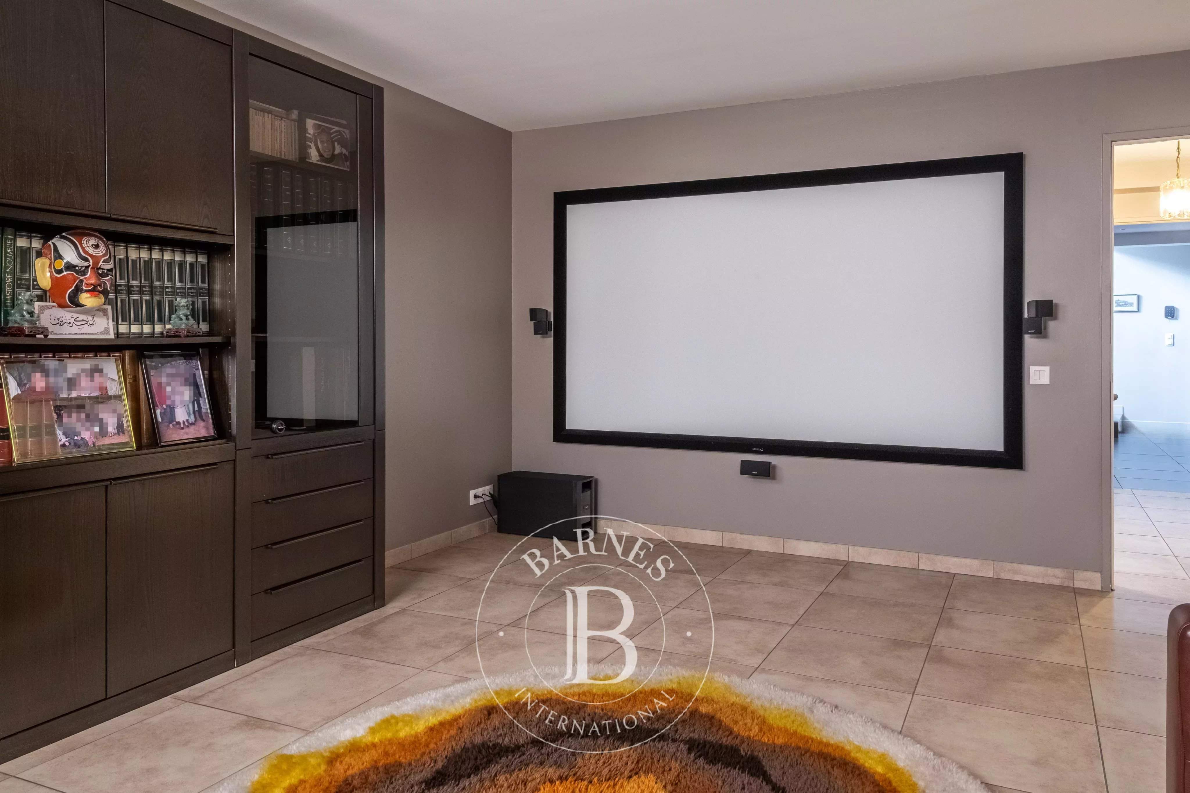 Collonges-au-Mont-d'Or  - Maison 7 Pi&egrave;ces 5 Chambres - picture 12