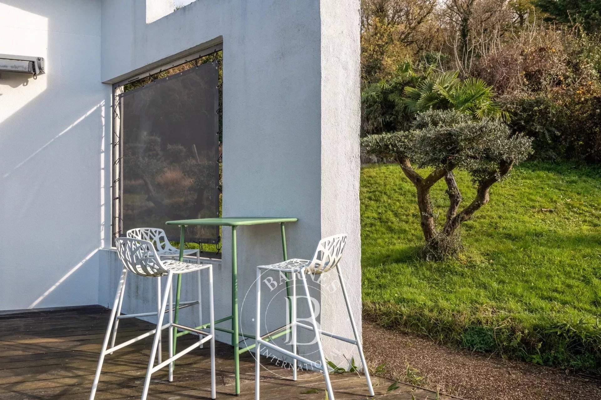 Limonest  - Property 5 Bedrooms - picture 12