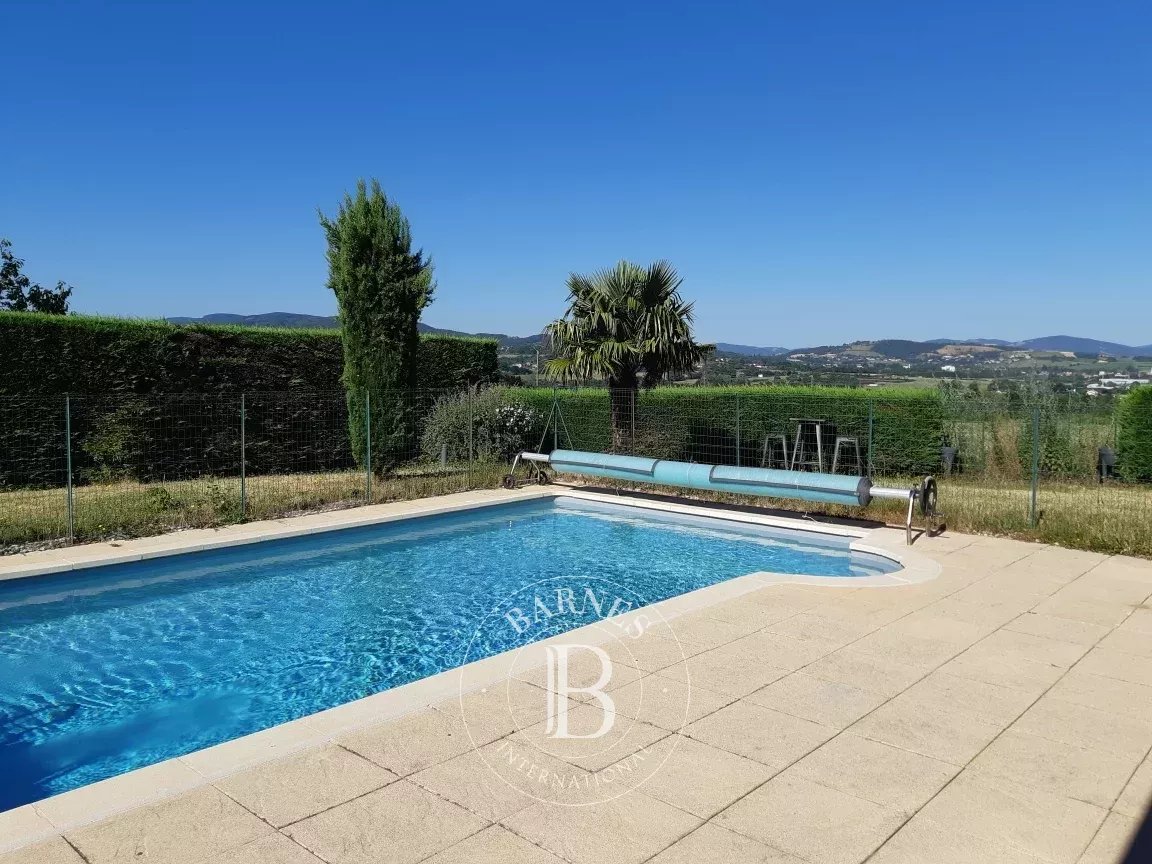 La Tour-de-Salvagny  - Maison 6 Pi&egrave;ces 4 Chambres - picture 7