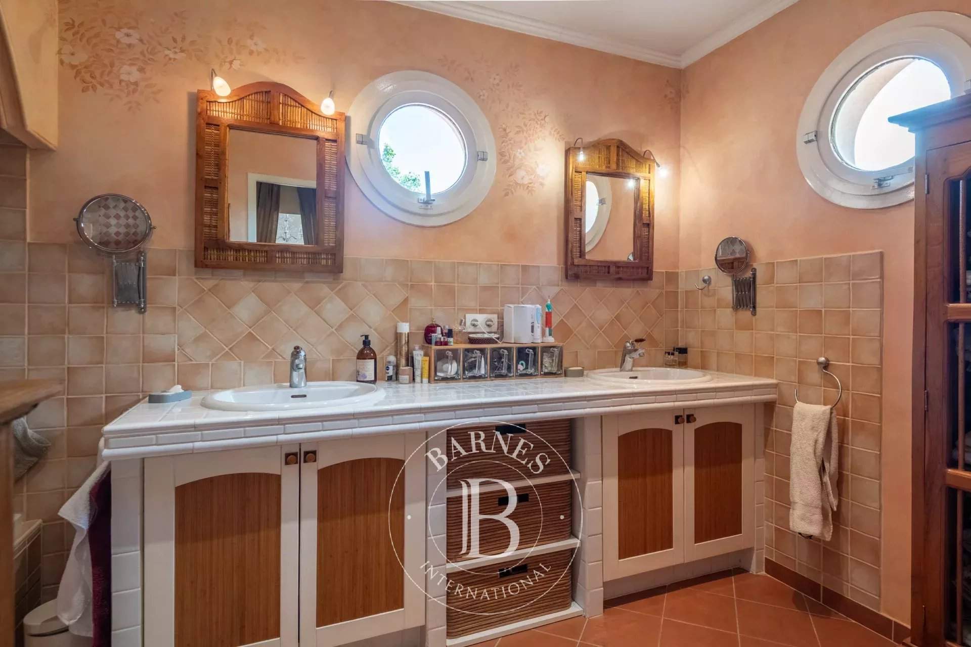 Collonges-au-Mont-d'Or  - Maison 7 Pi&egrave;ces 5 Chambres - picture 15