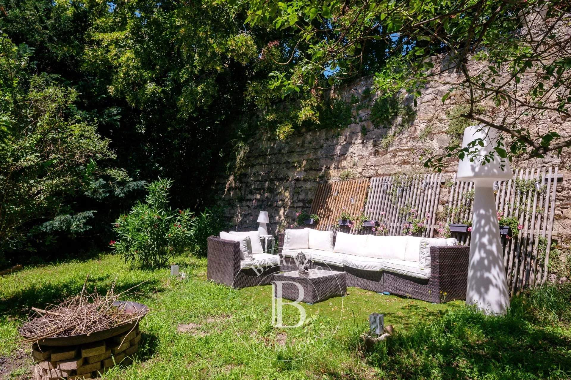 Vaugneray  - Property 7 Bedrooms - picture 7