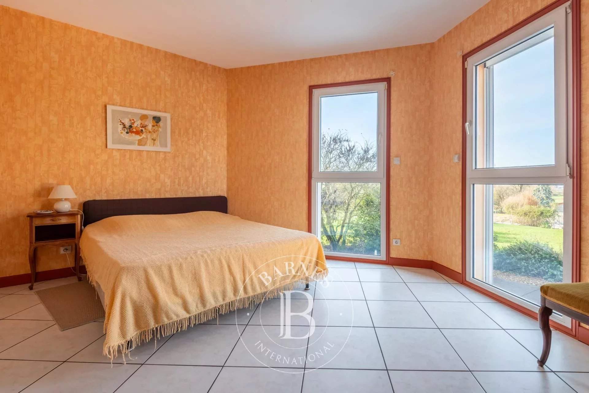 Chaleins  - House 6 Bedrooms - picture 12